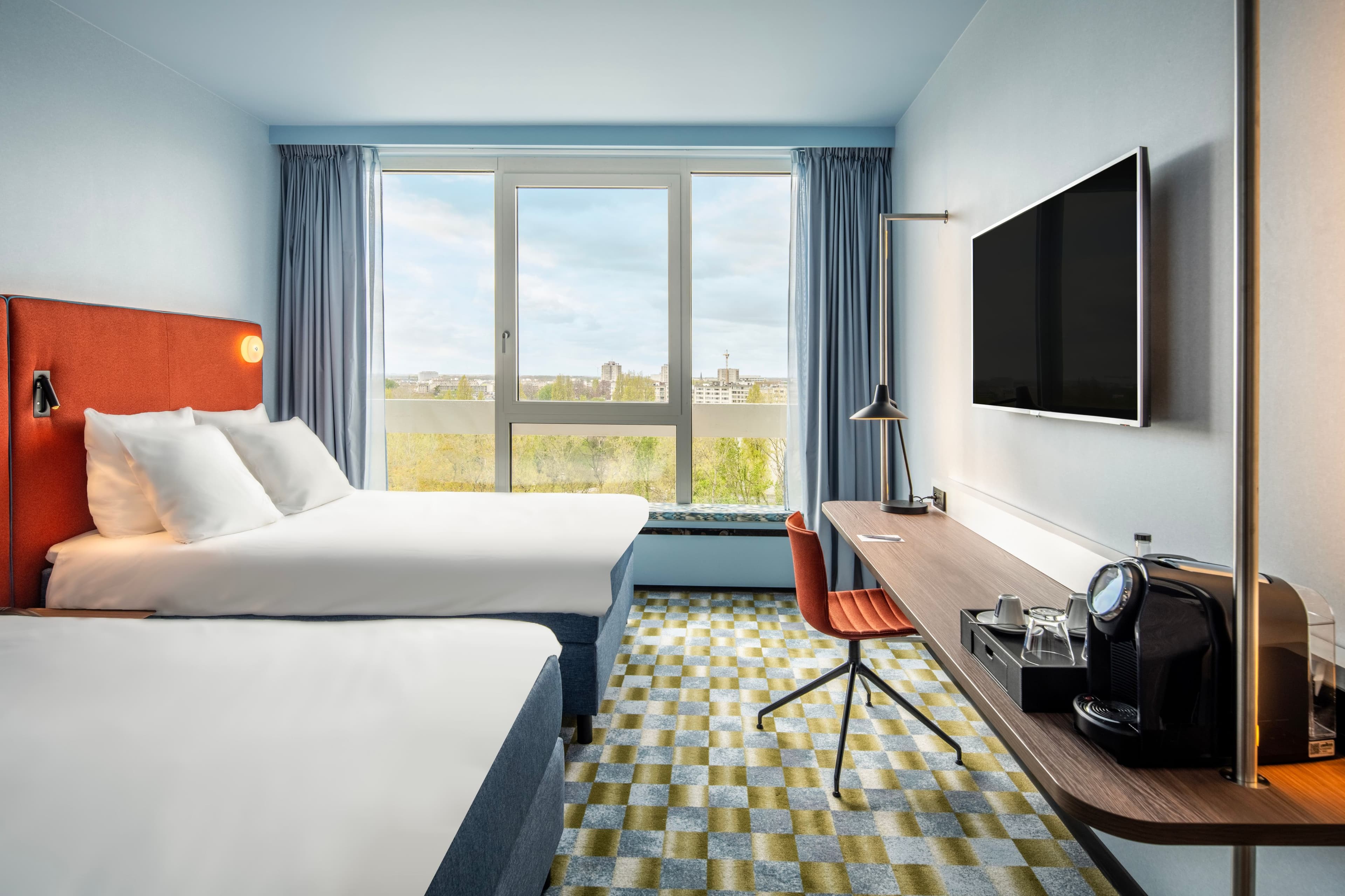 Crowne Plaza Antwerp - Image 4