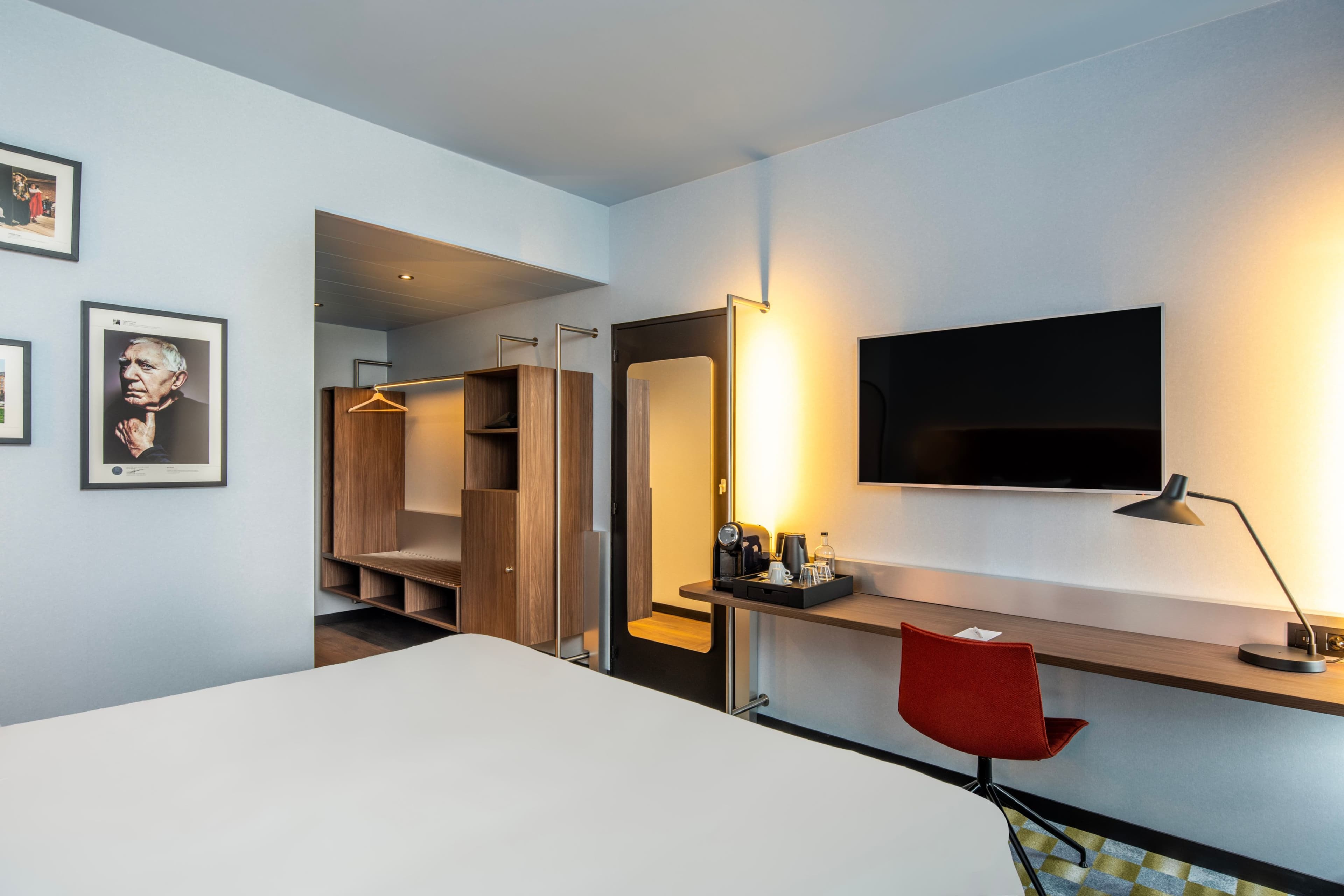 Crowne Plaza Antwerp - Image 2