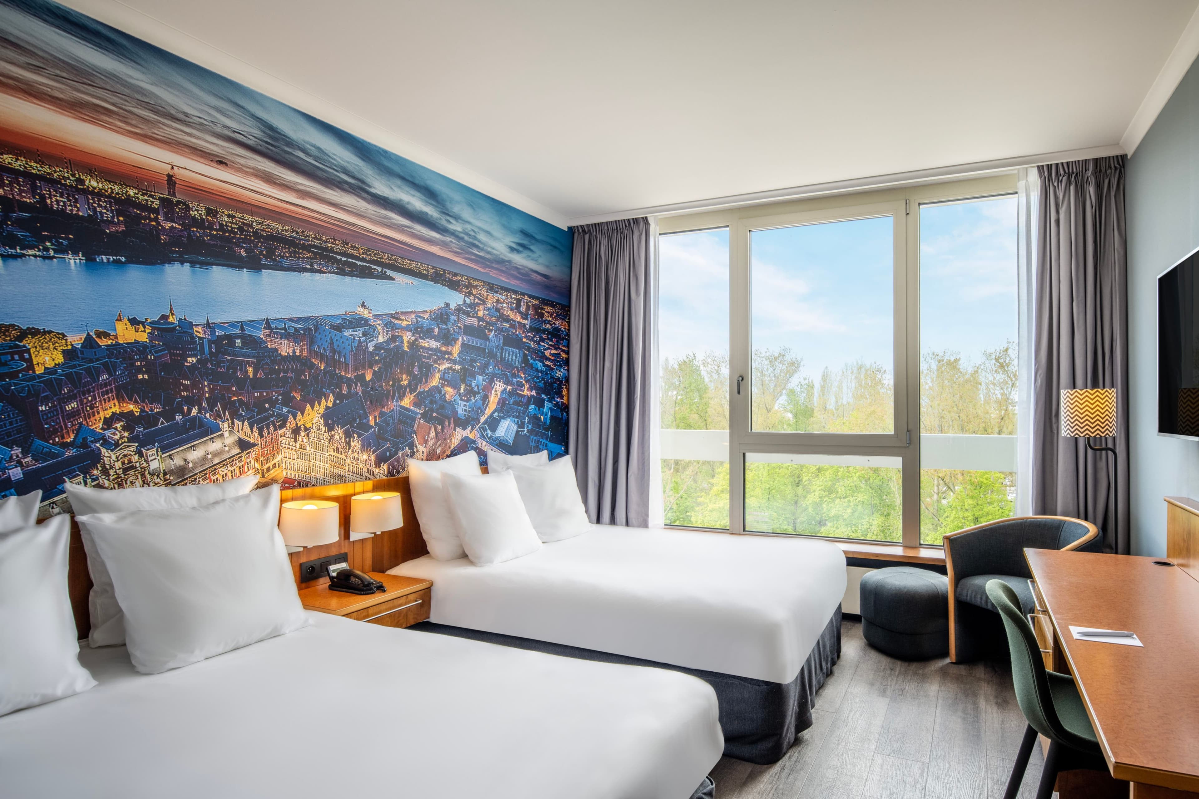 Crowne Plaza Antwerp — 18