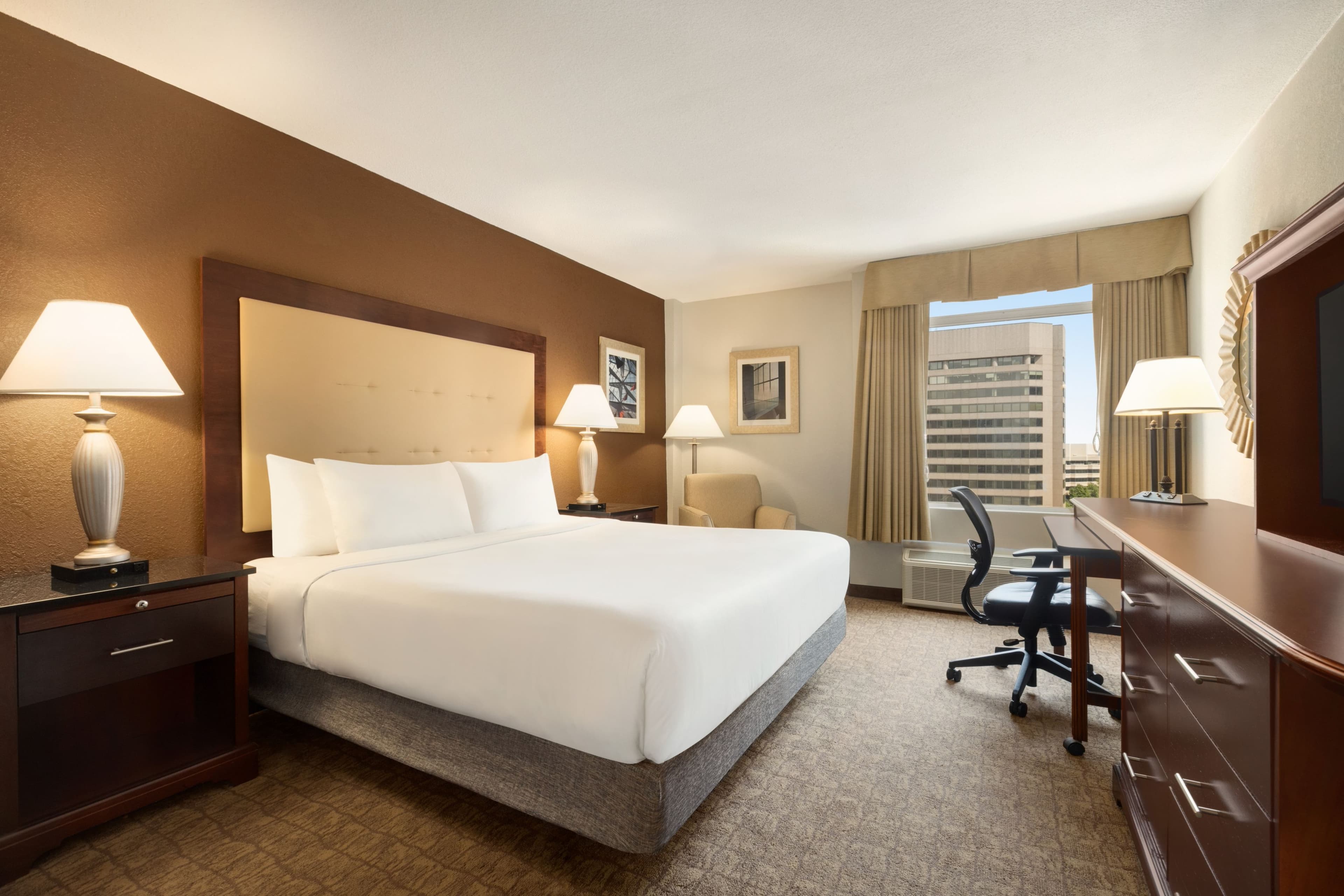 Crowne Plaza Crystal City-Washington, D.C. — 23