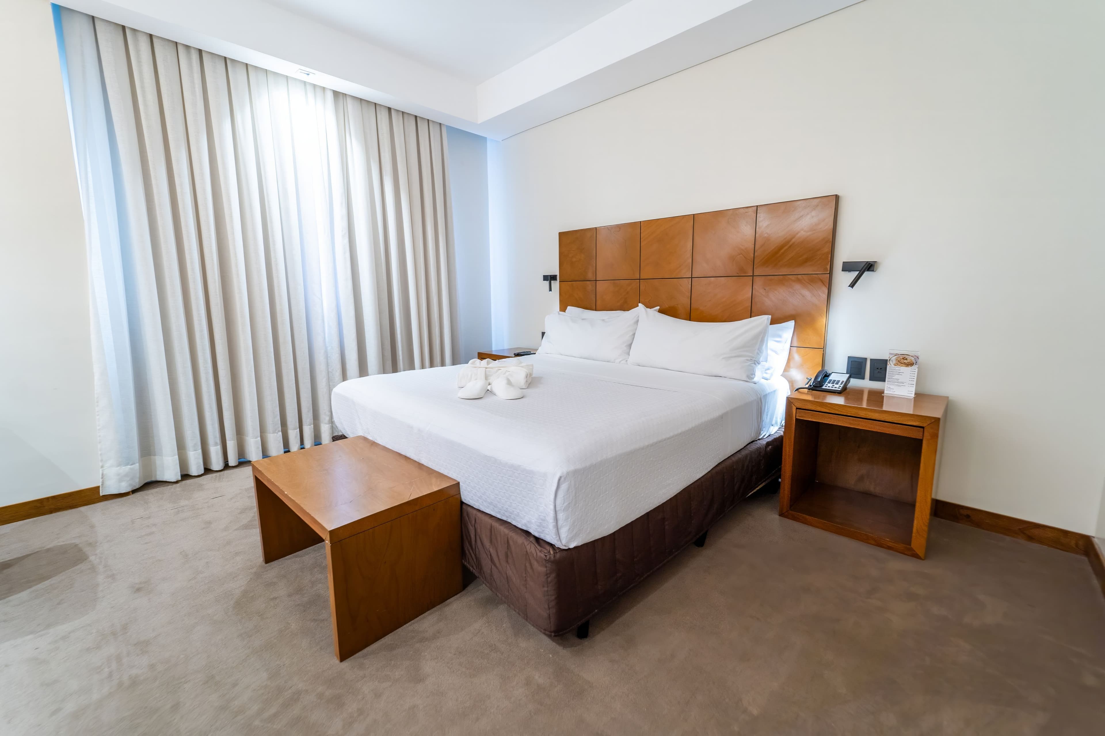 Crowne Plaza Asuncion - Image 3