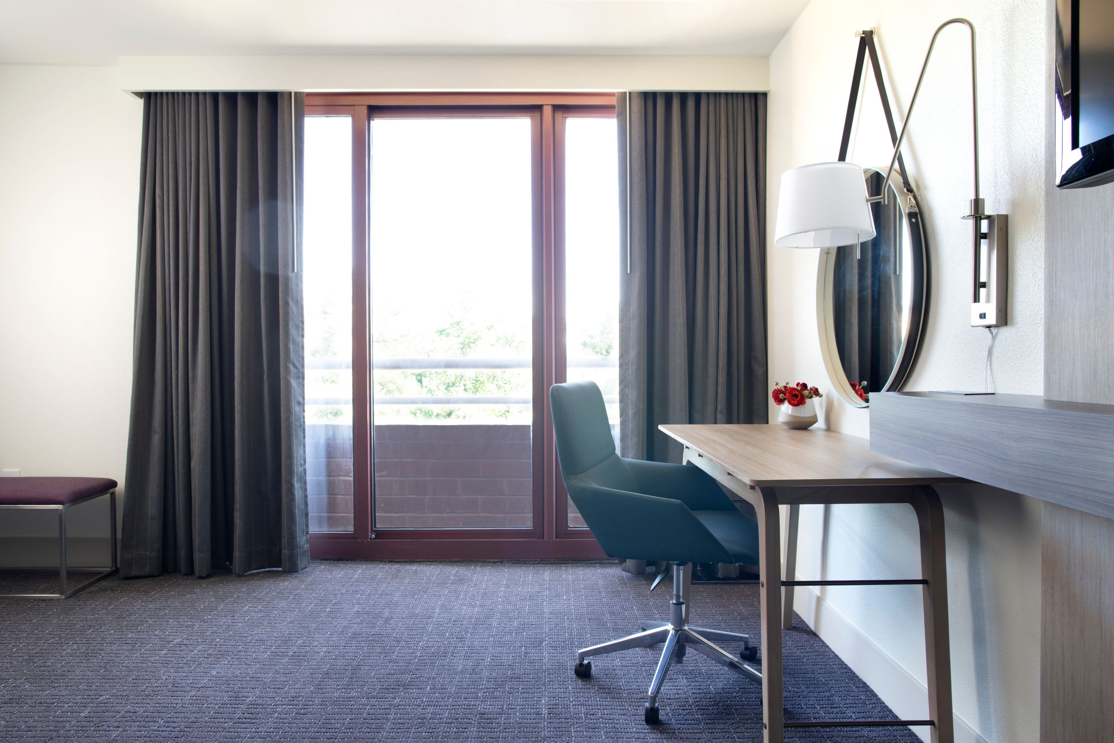 Crowne Plaza Atlanta Perimeter at Ravinia — 14