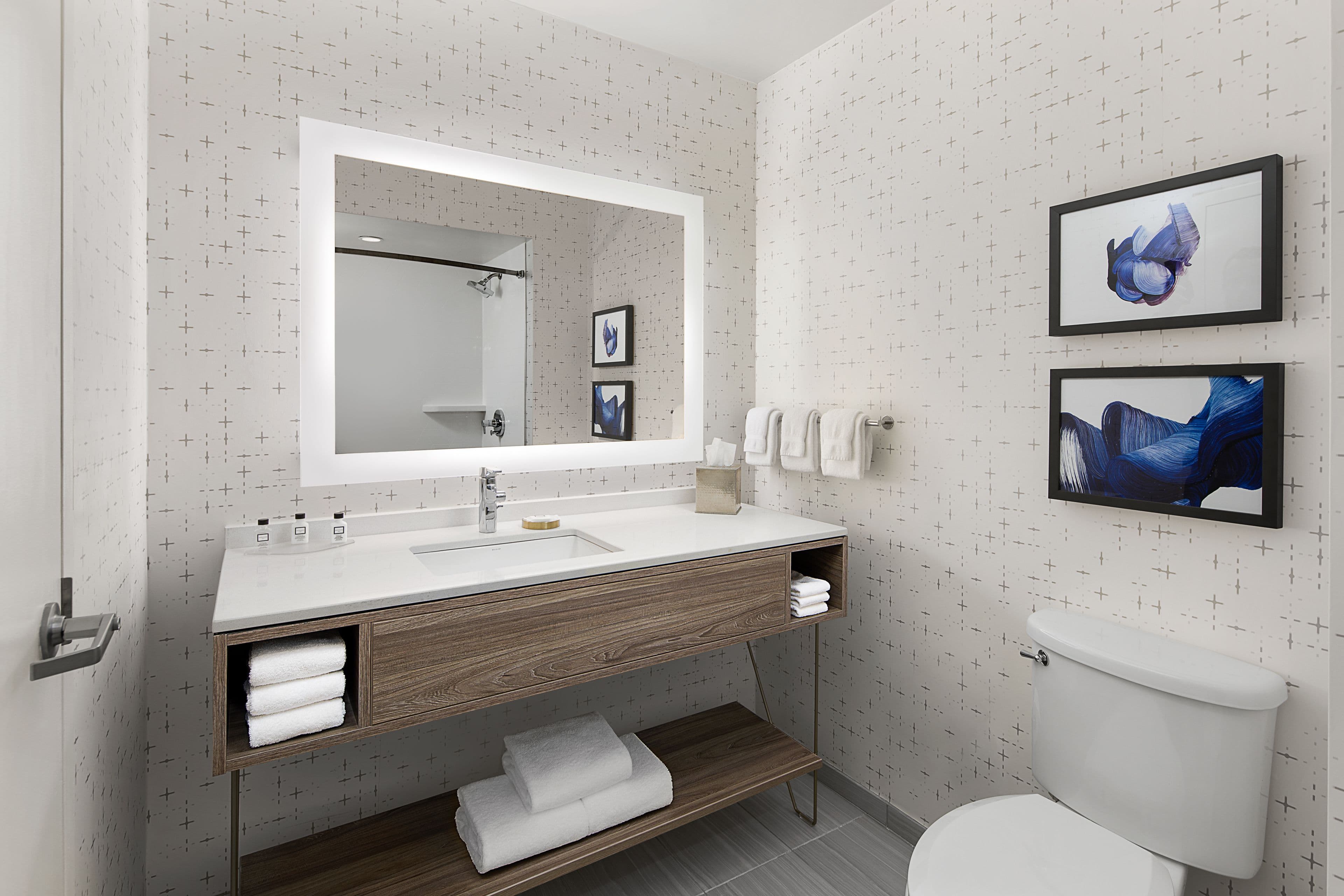 Crowne Plaza Atlanta Perimeter at Ravinia — 16