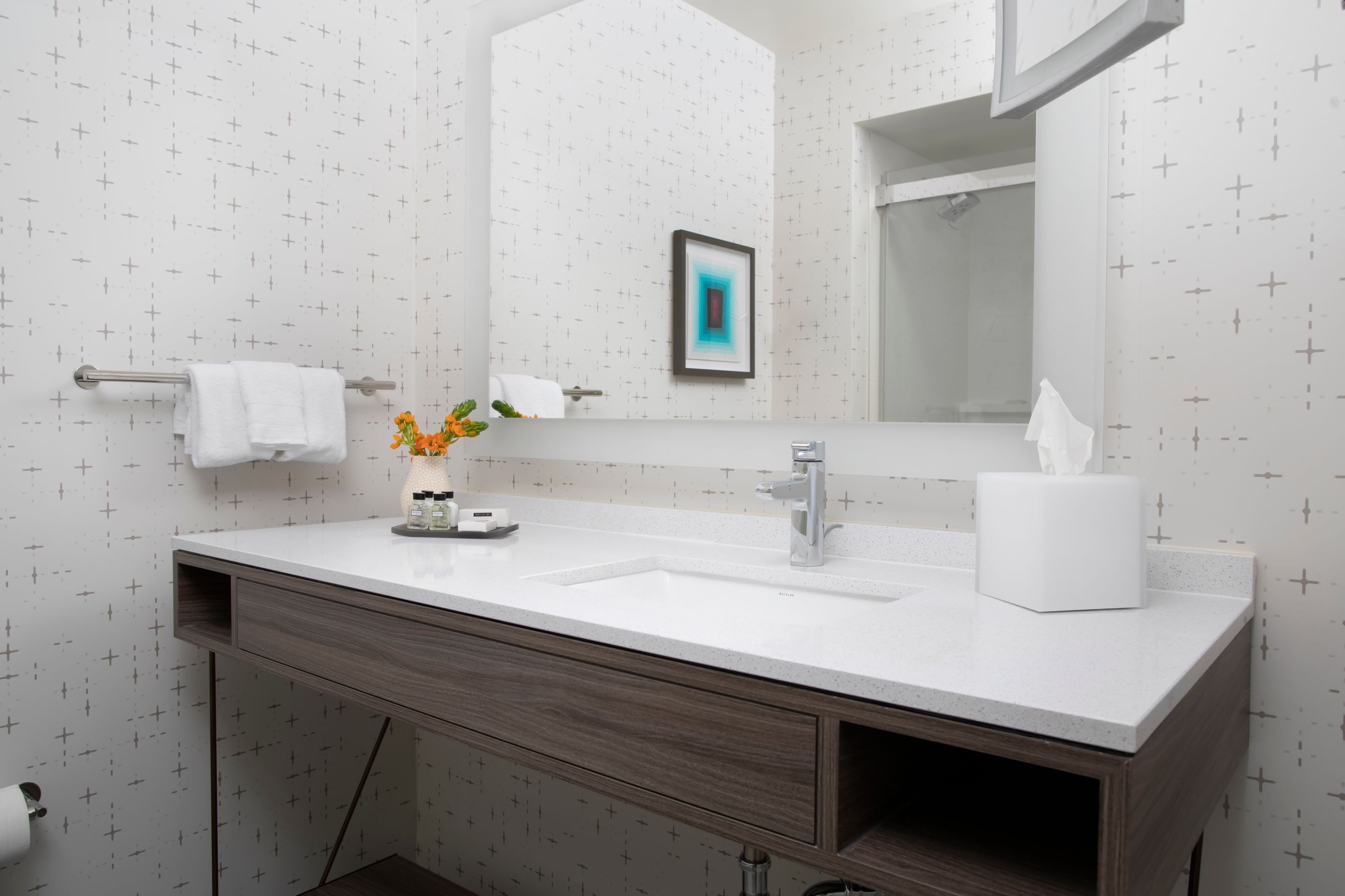 Crowne Plaza Atlanta Perimeter at Ravinia — 34