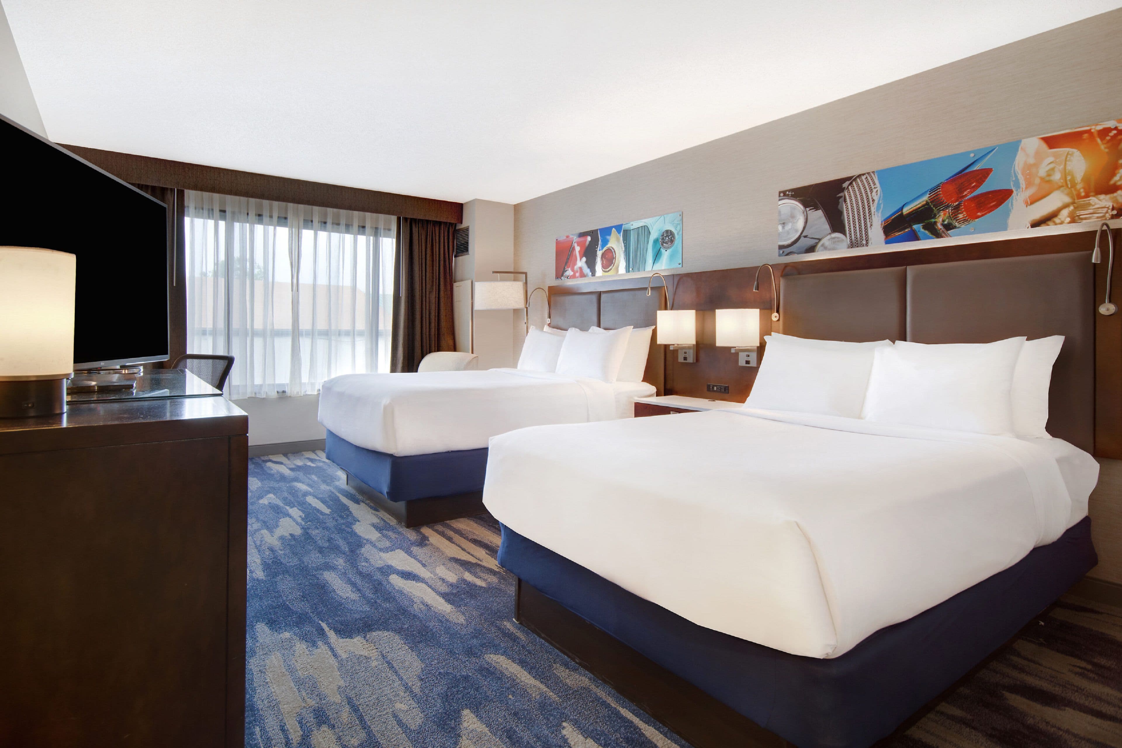 Crowne Plaza Auburn Hills — 84