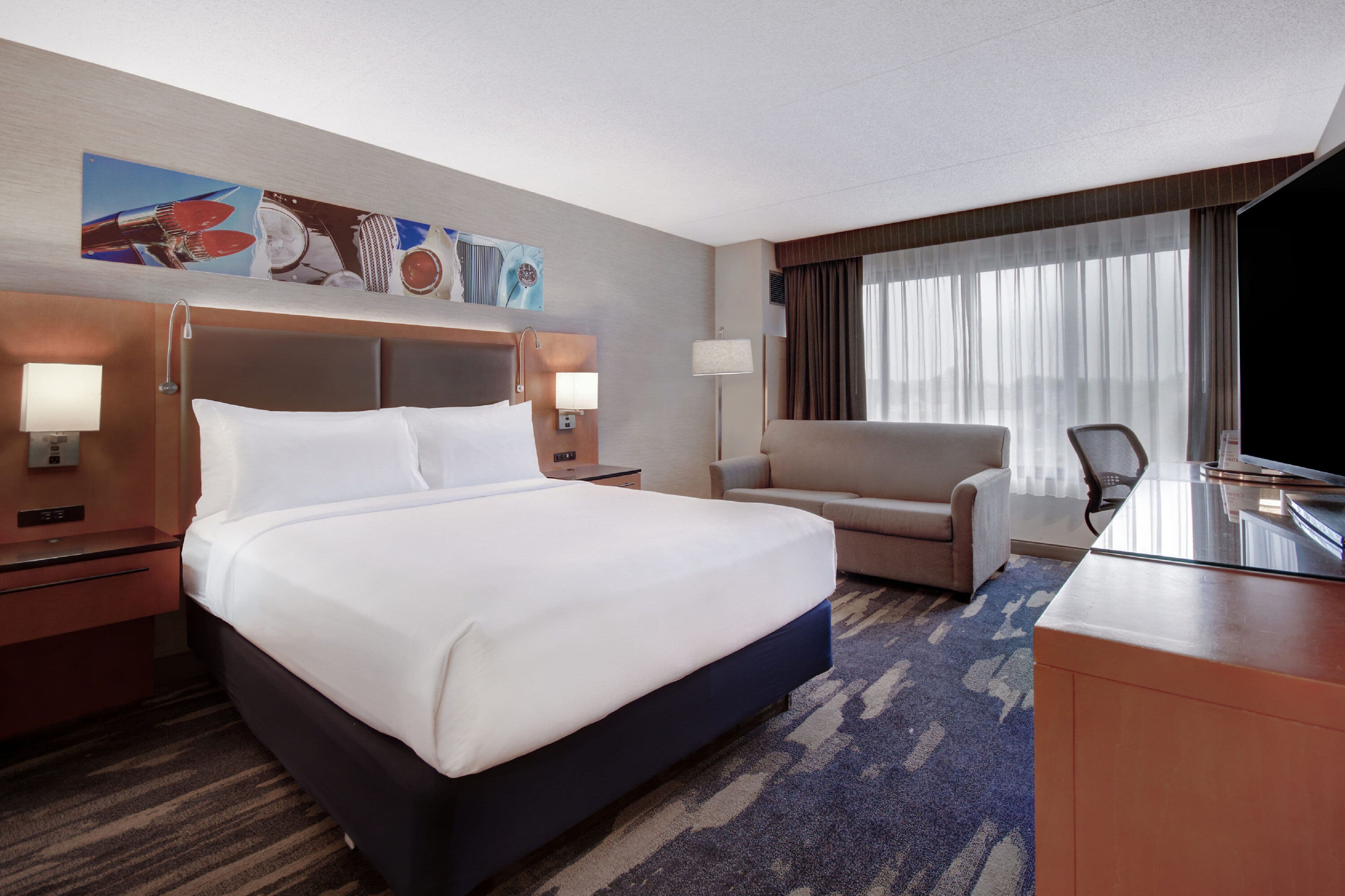 Crowne Plaza Auburn Hills — 82