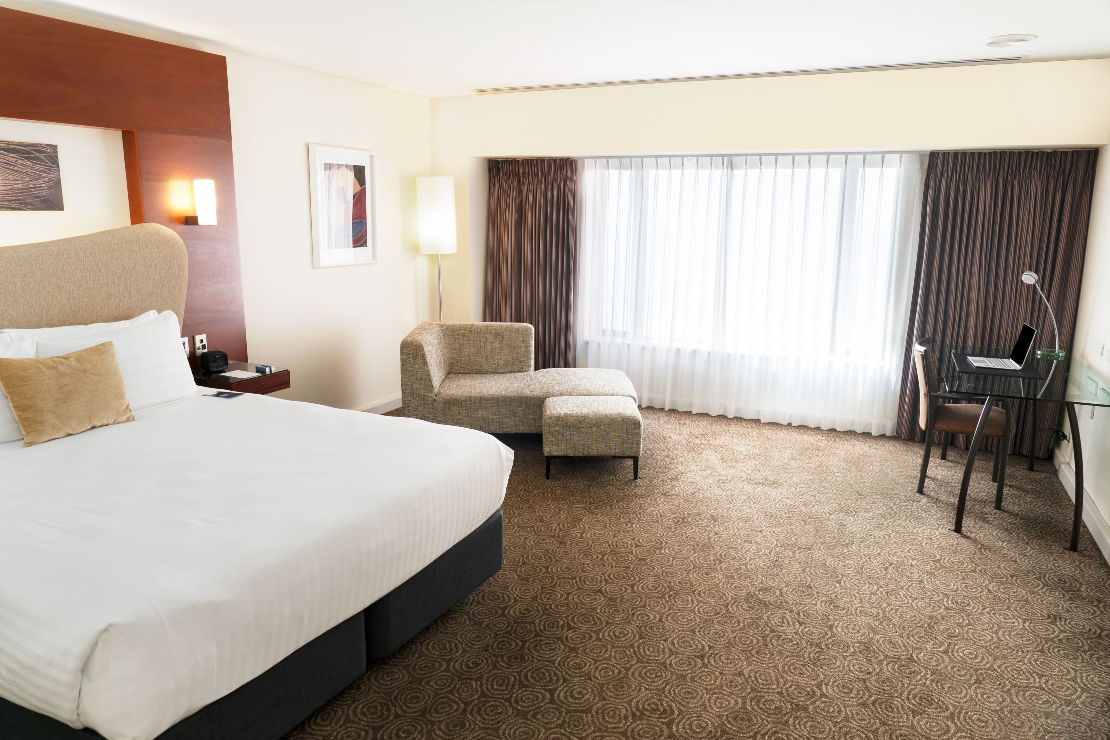 Crowne Plaza Auckland — 8