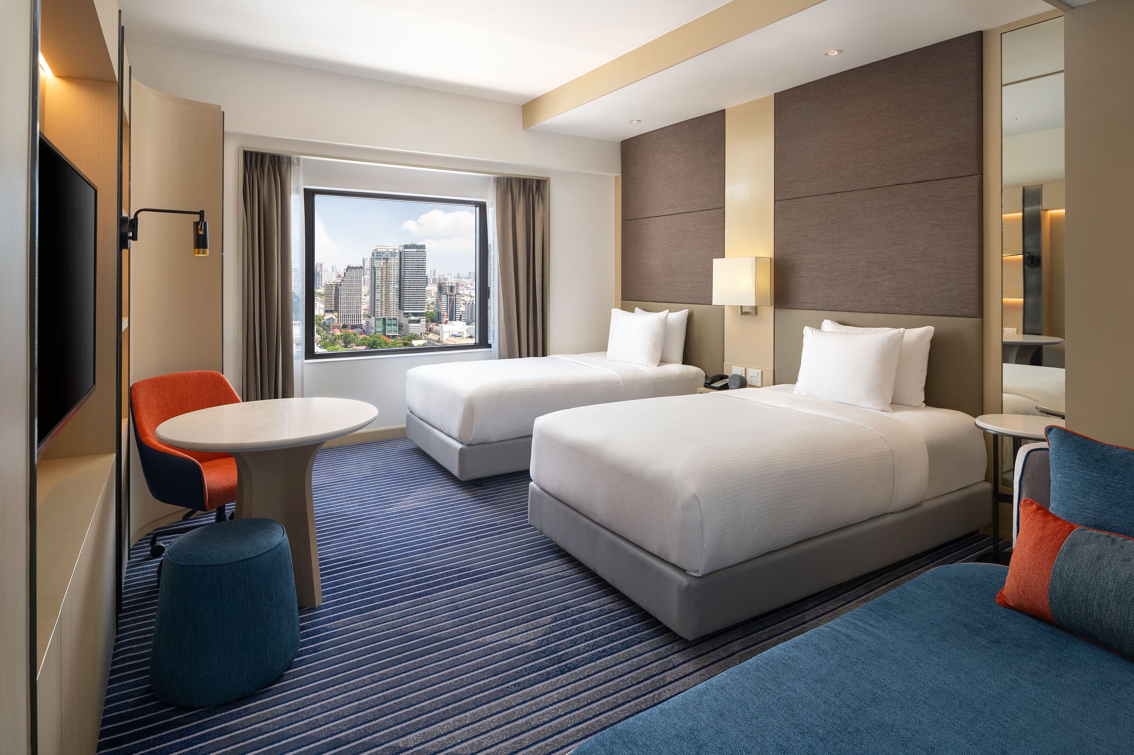 Crowne Plaza Bangkok Lumpini Park — 18