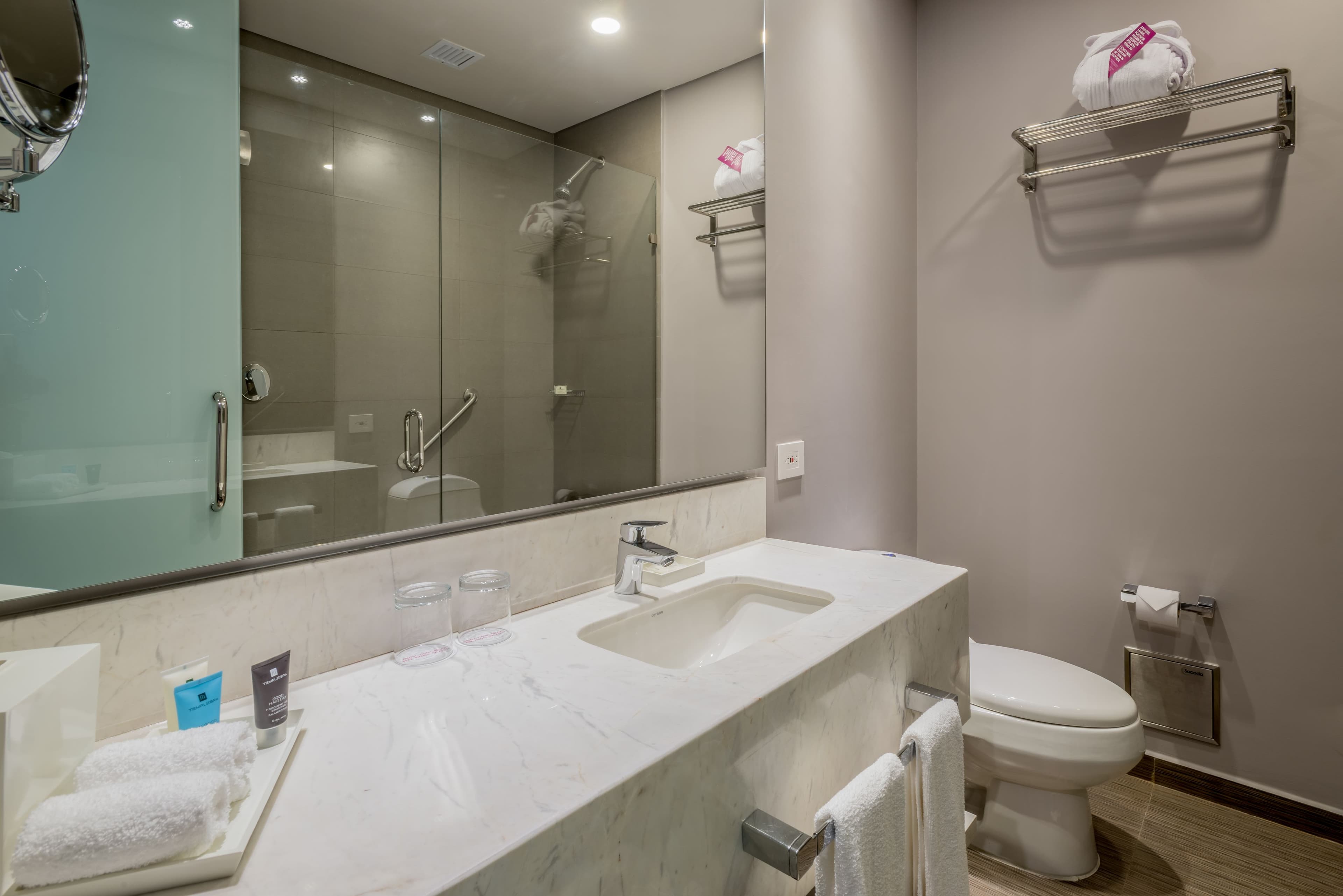 Crowne Plaza Barranquilla — 8