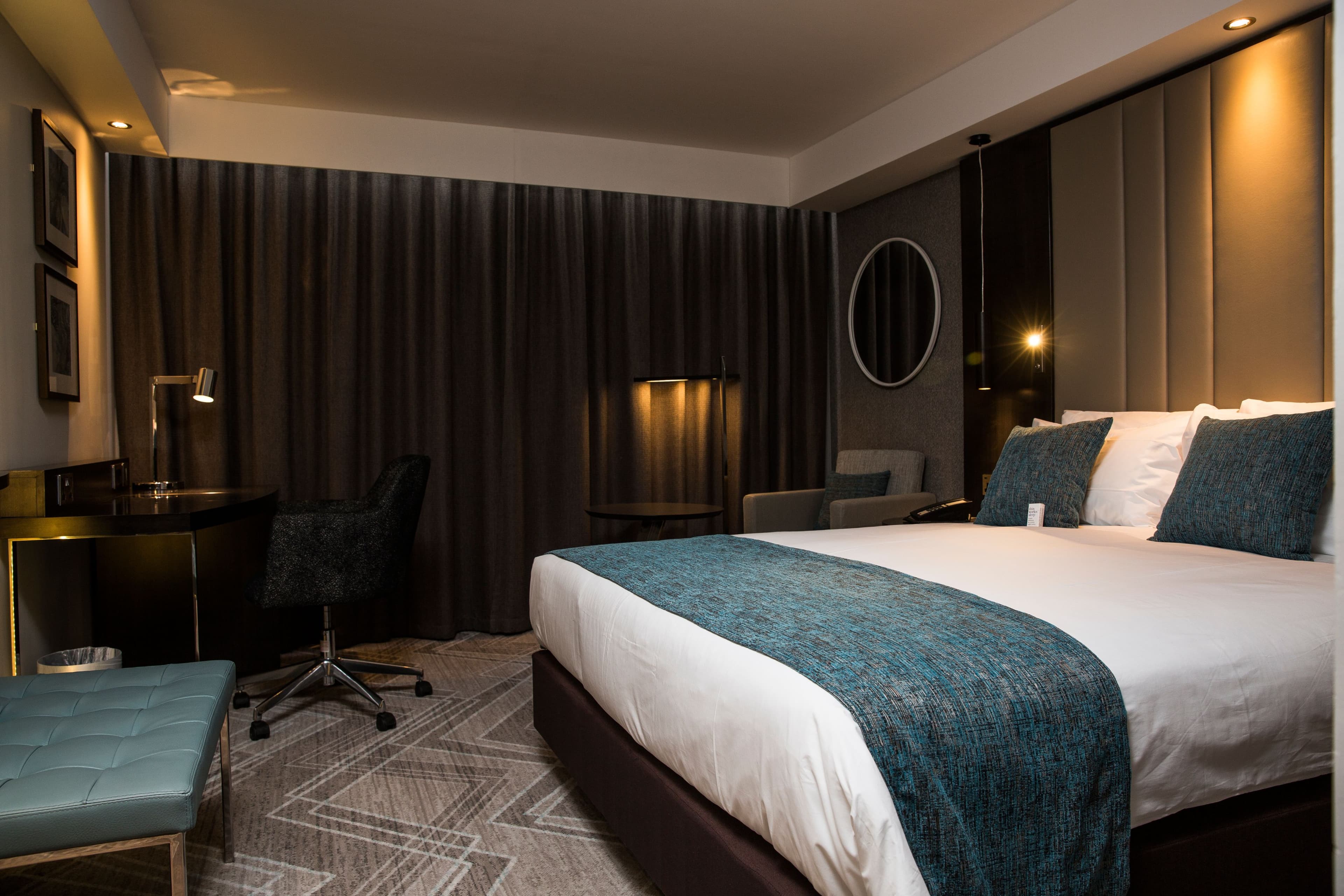 Crowne Plaza Basingstoke - Image 3