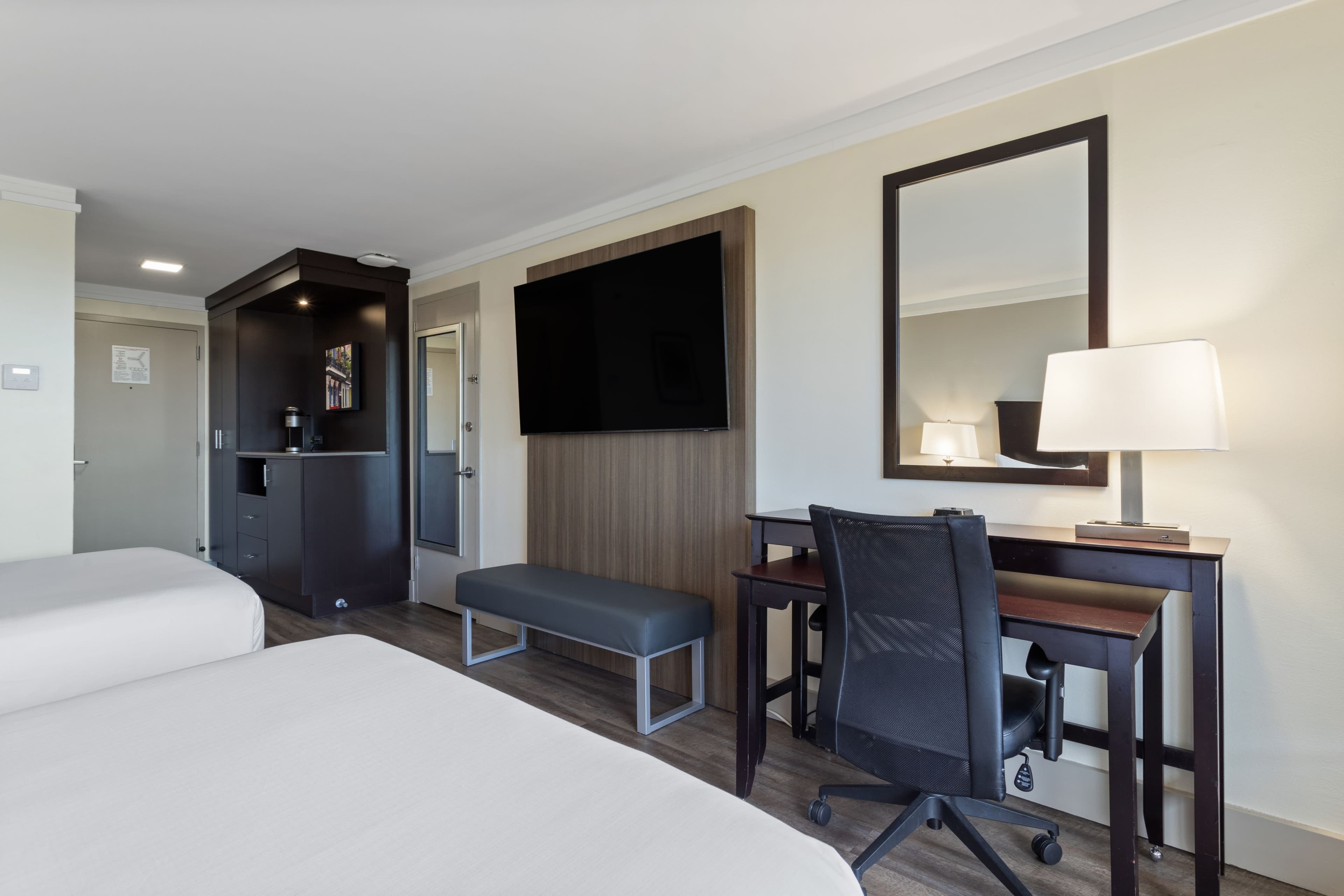 Crowne Plaza Executive Center Baton Rouge — 50