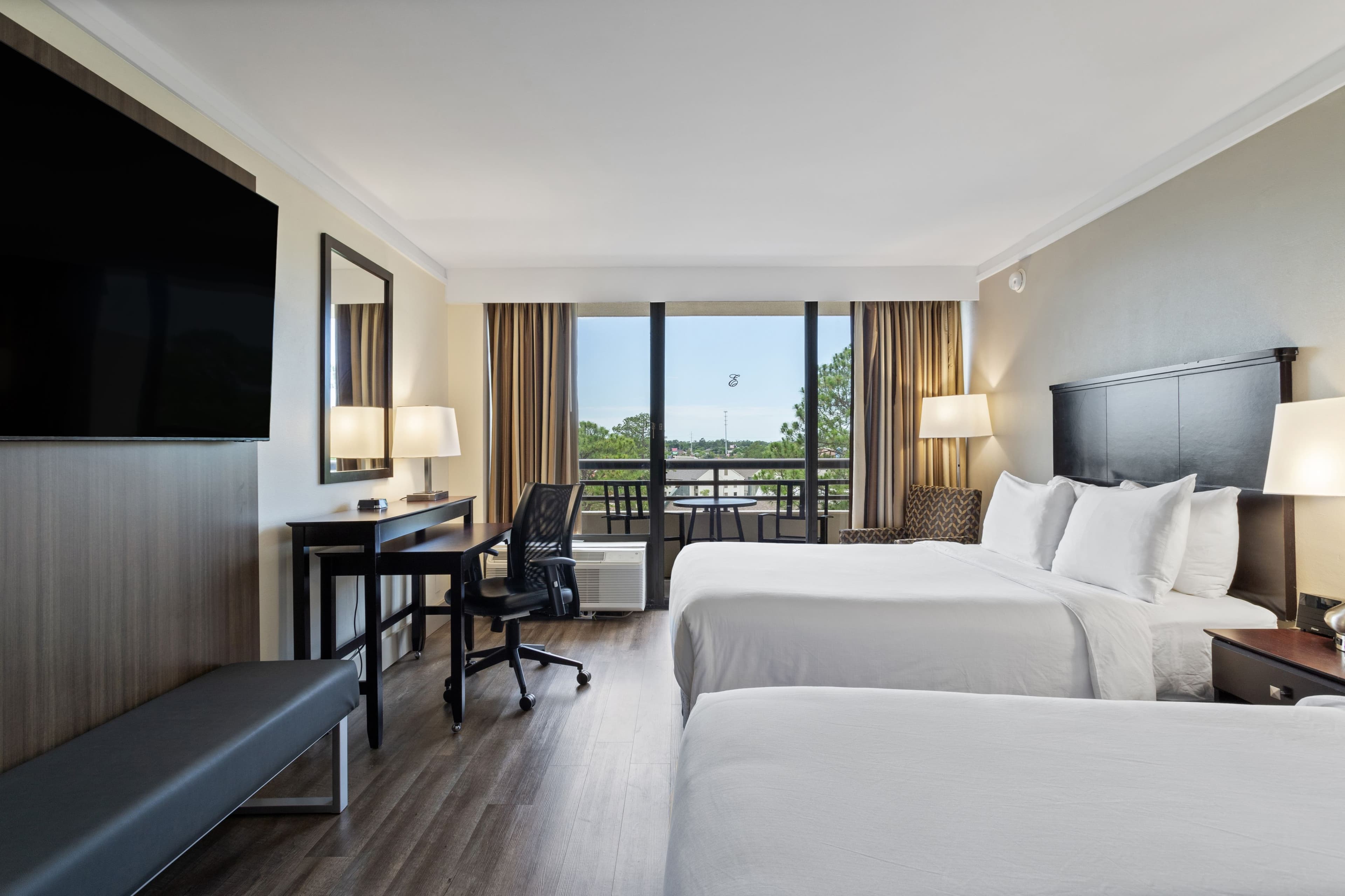 Crowne Plaza Executive Center Baton Rouge — 49