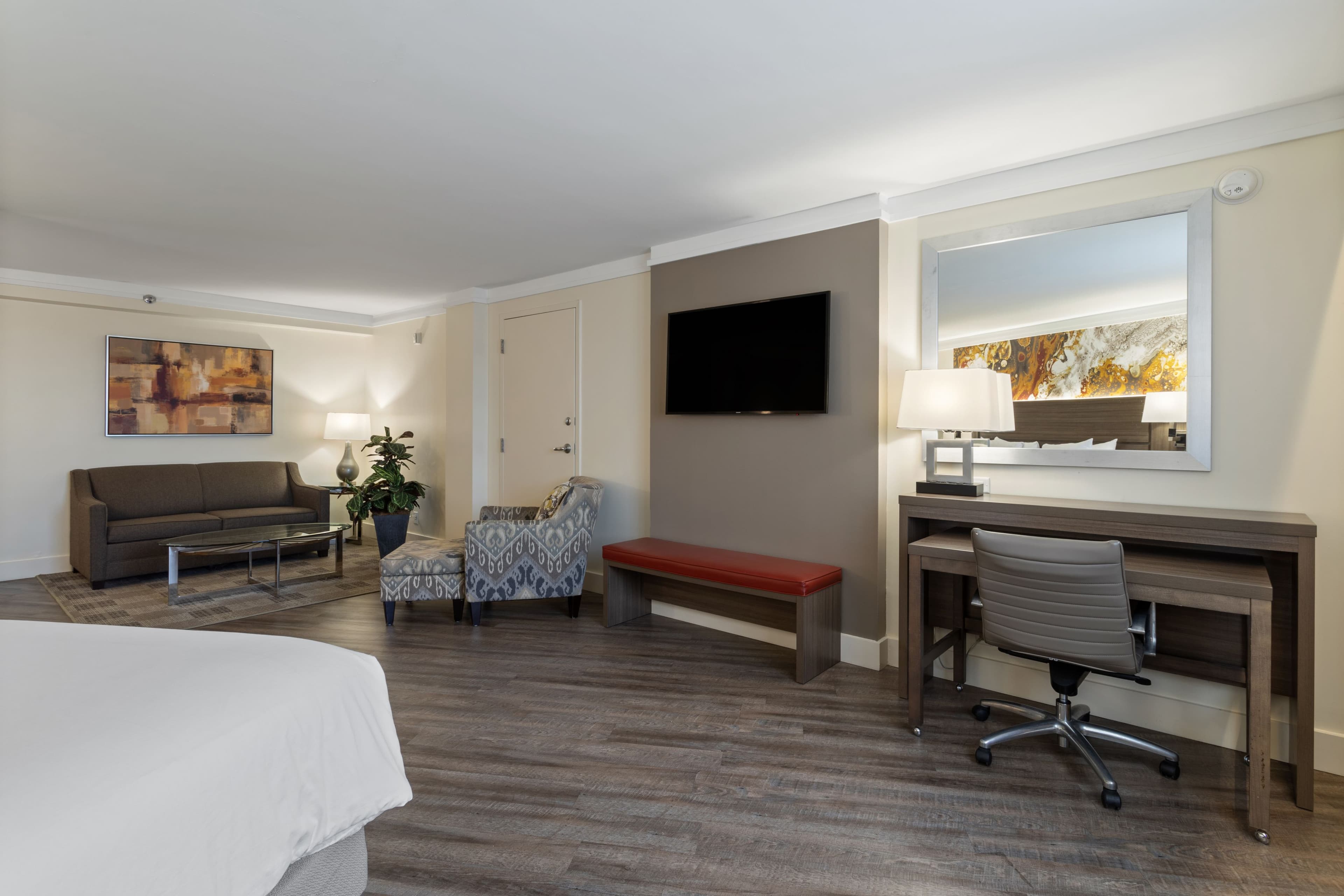 Crowne Plaza Executive Center Baton Rouge — 77