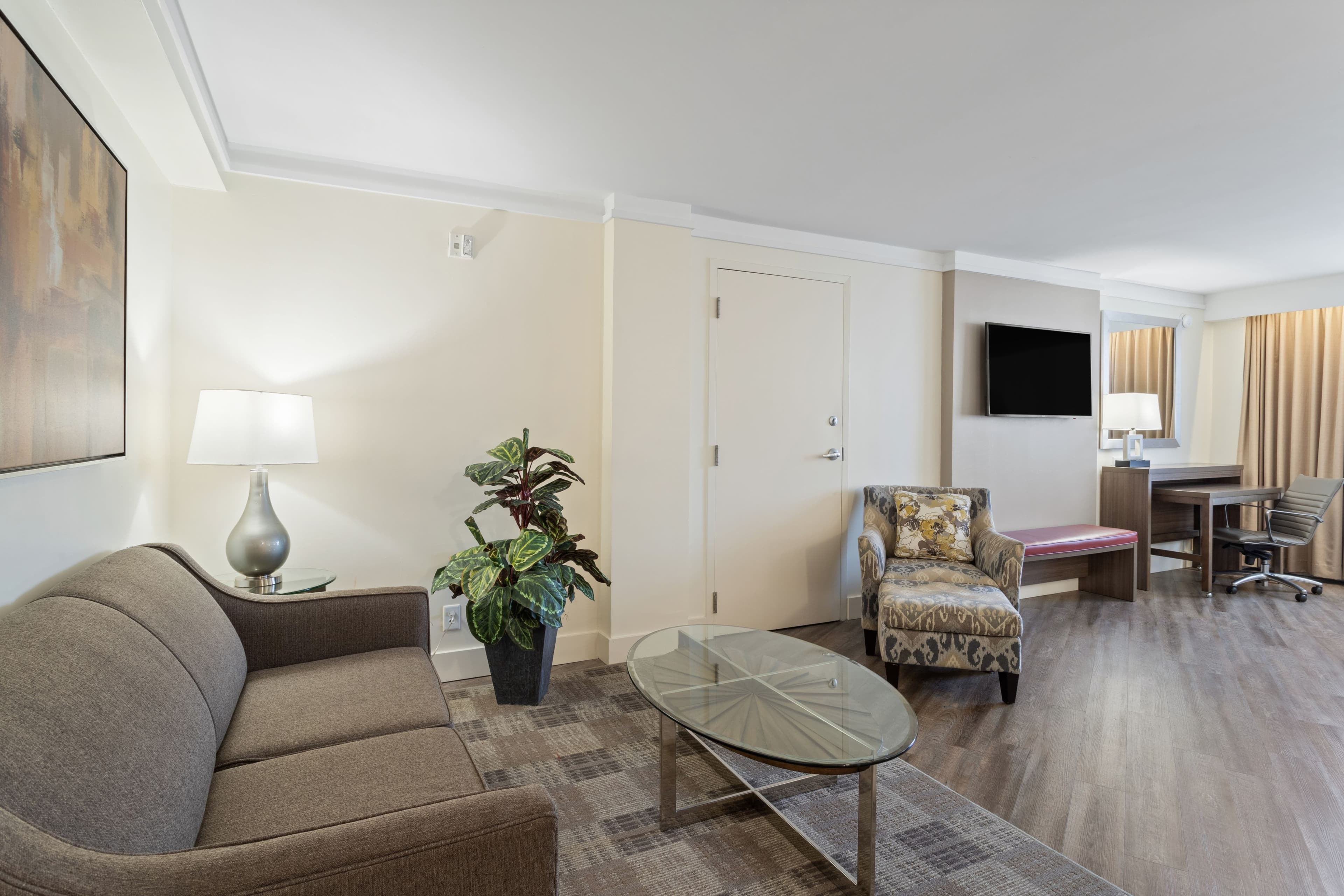 Crowne Plaza Executive Center Baton Rouge — 78