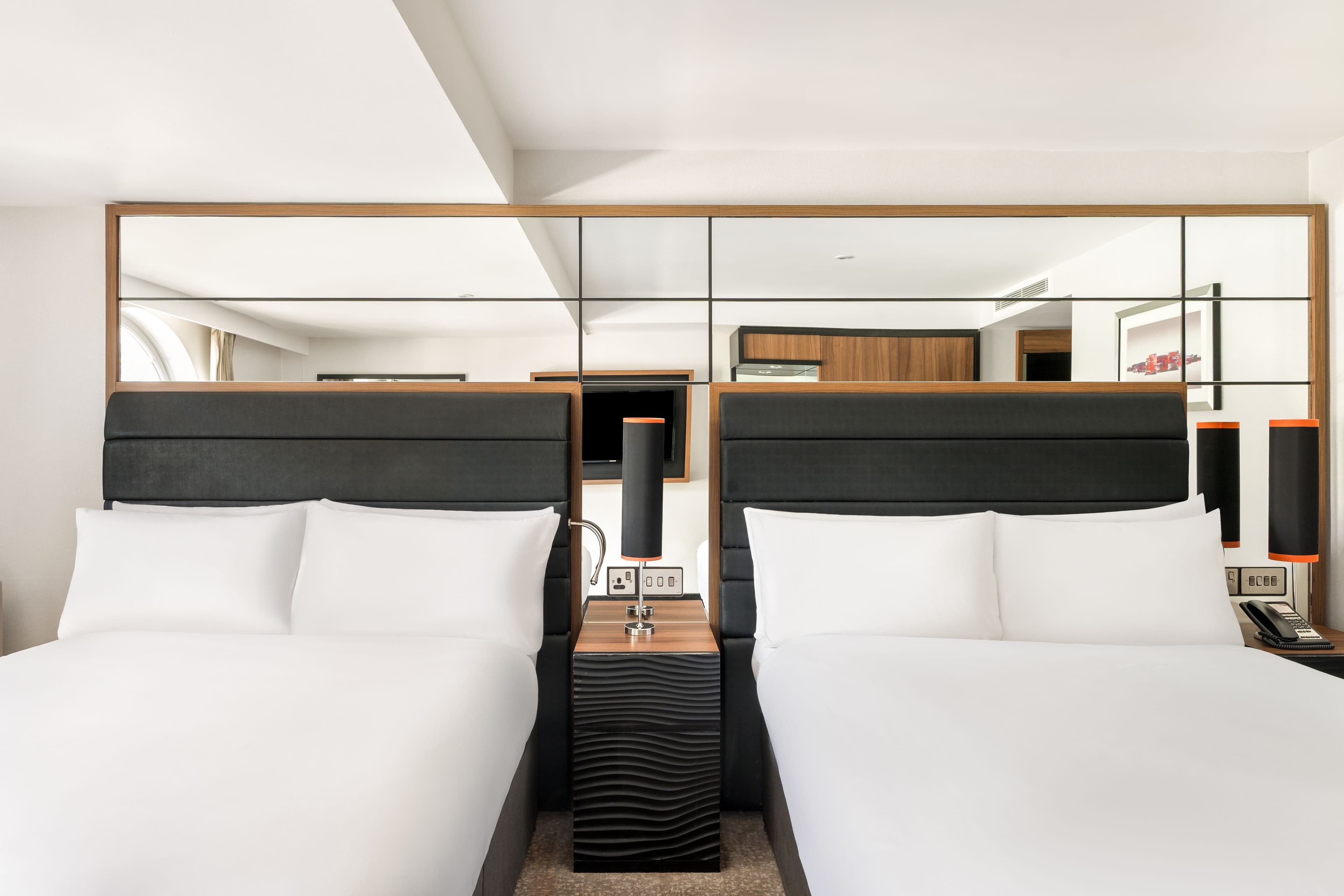 Crowne Plaza Gerrards Cross — 3