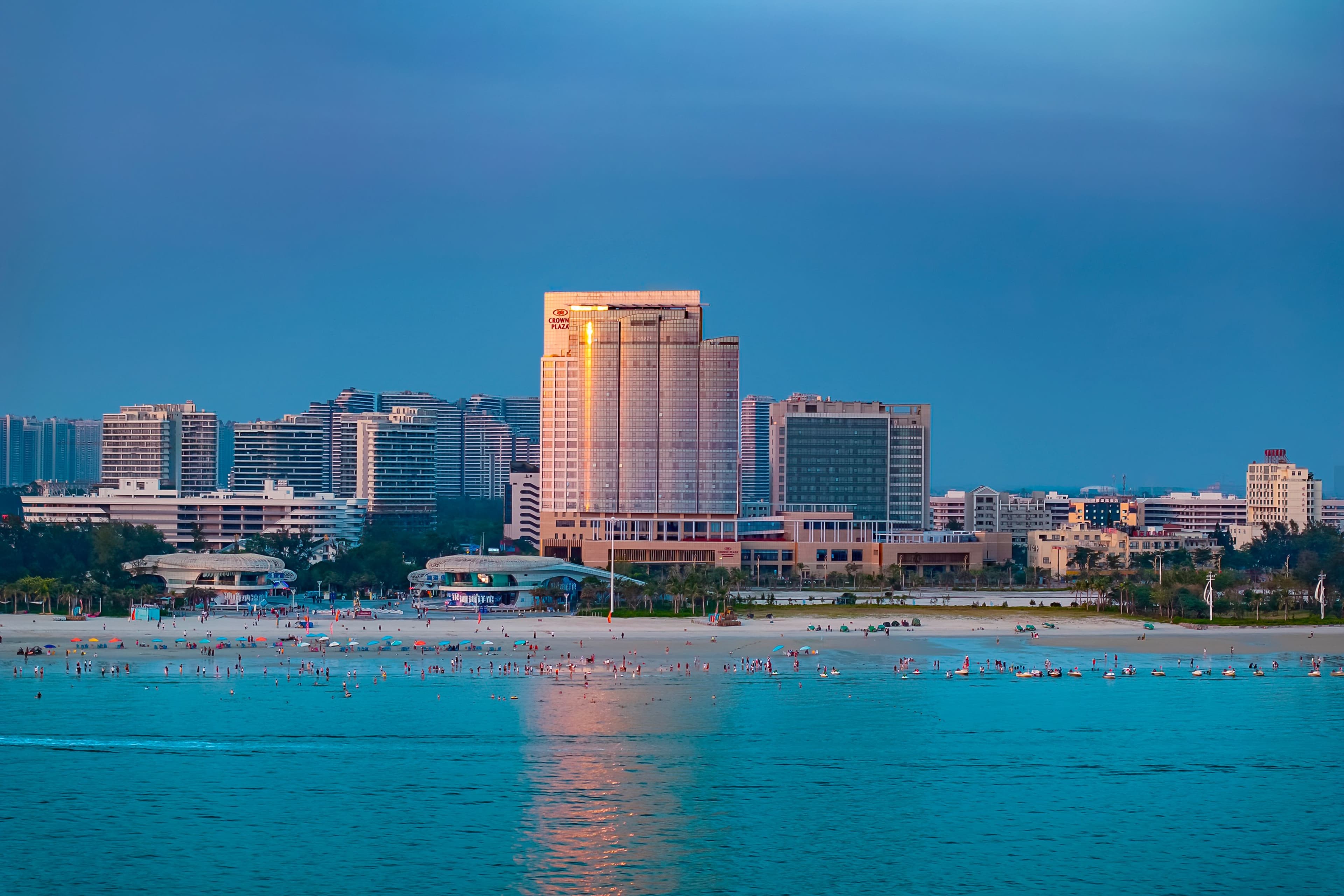Crowne Plaza Beihai Silver Beach - Image 1