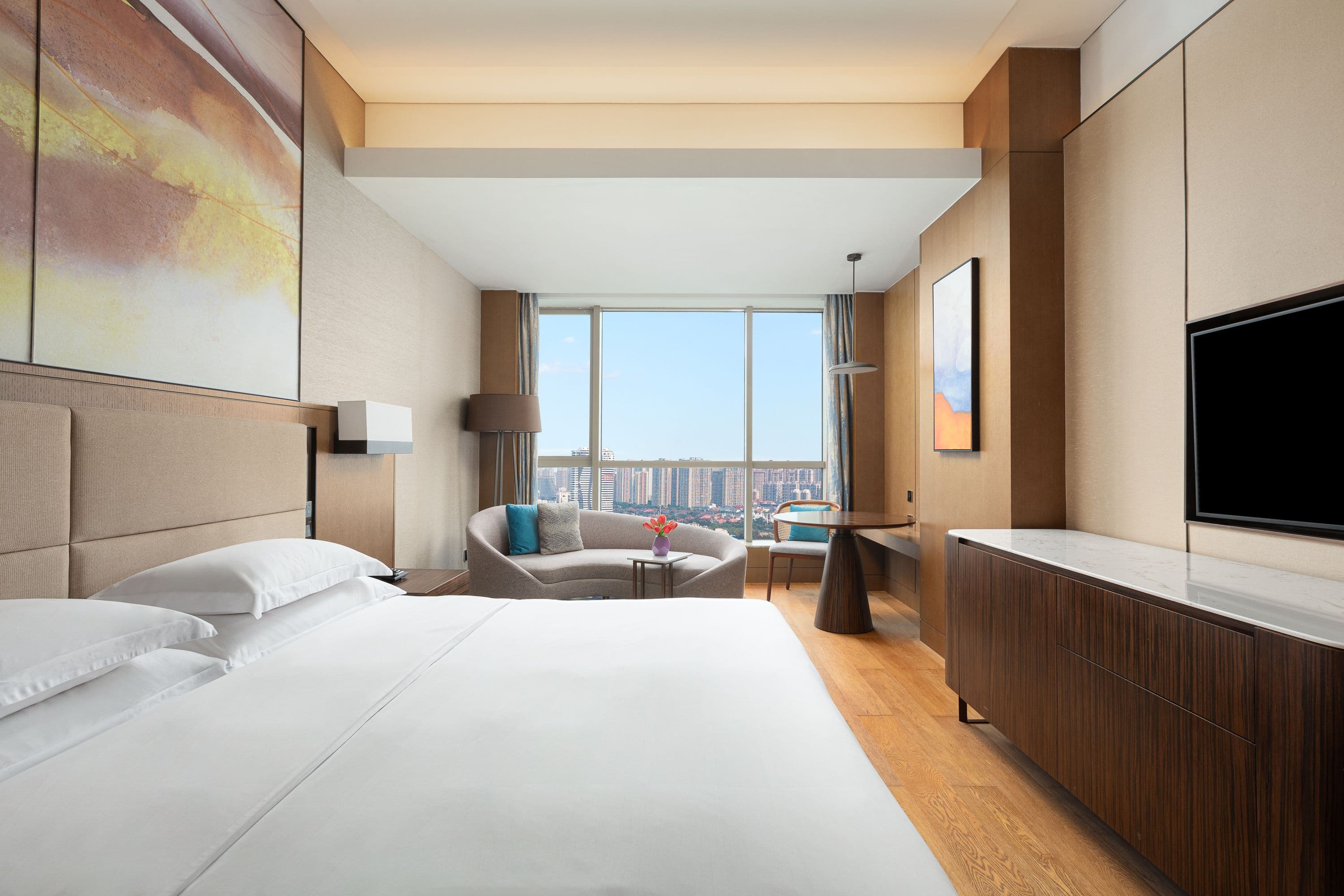 Crowne Plaza Beihai Silver Beach - Image 2
