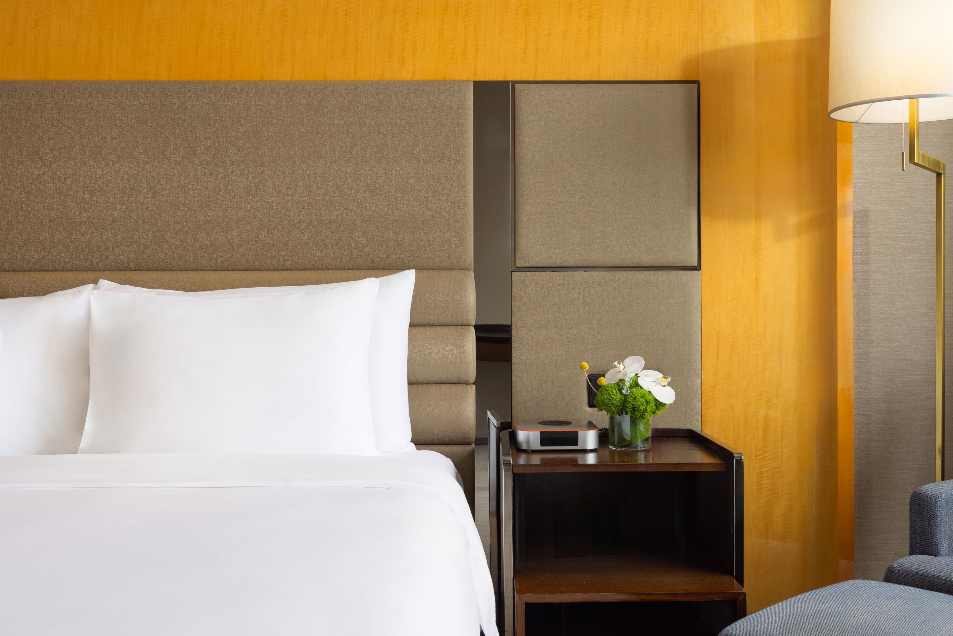 Crowne Plaza Beijing Lido - Image 2