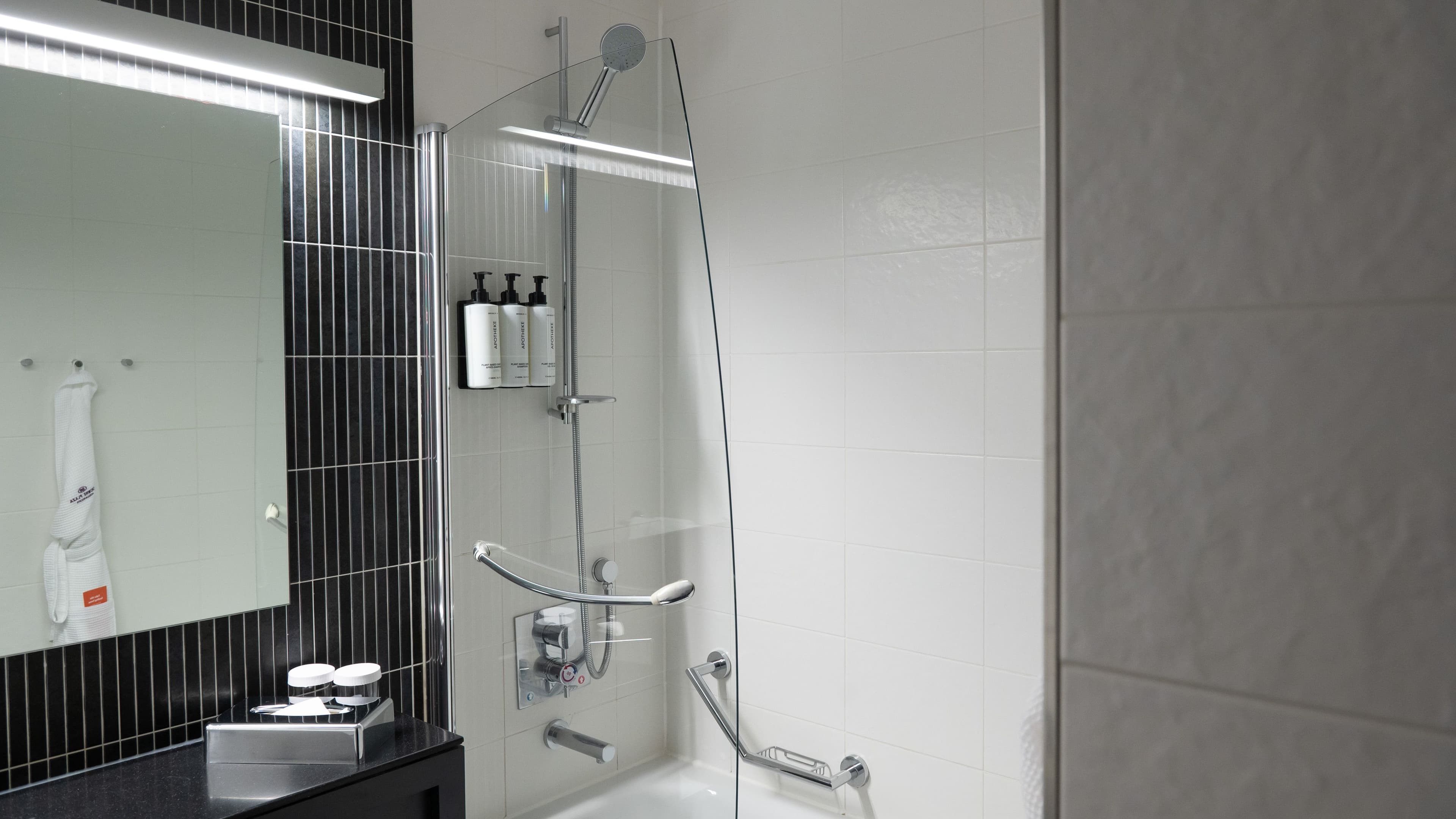 Crowne Plaza Birmingham City Centre — 17