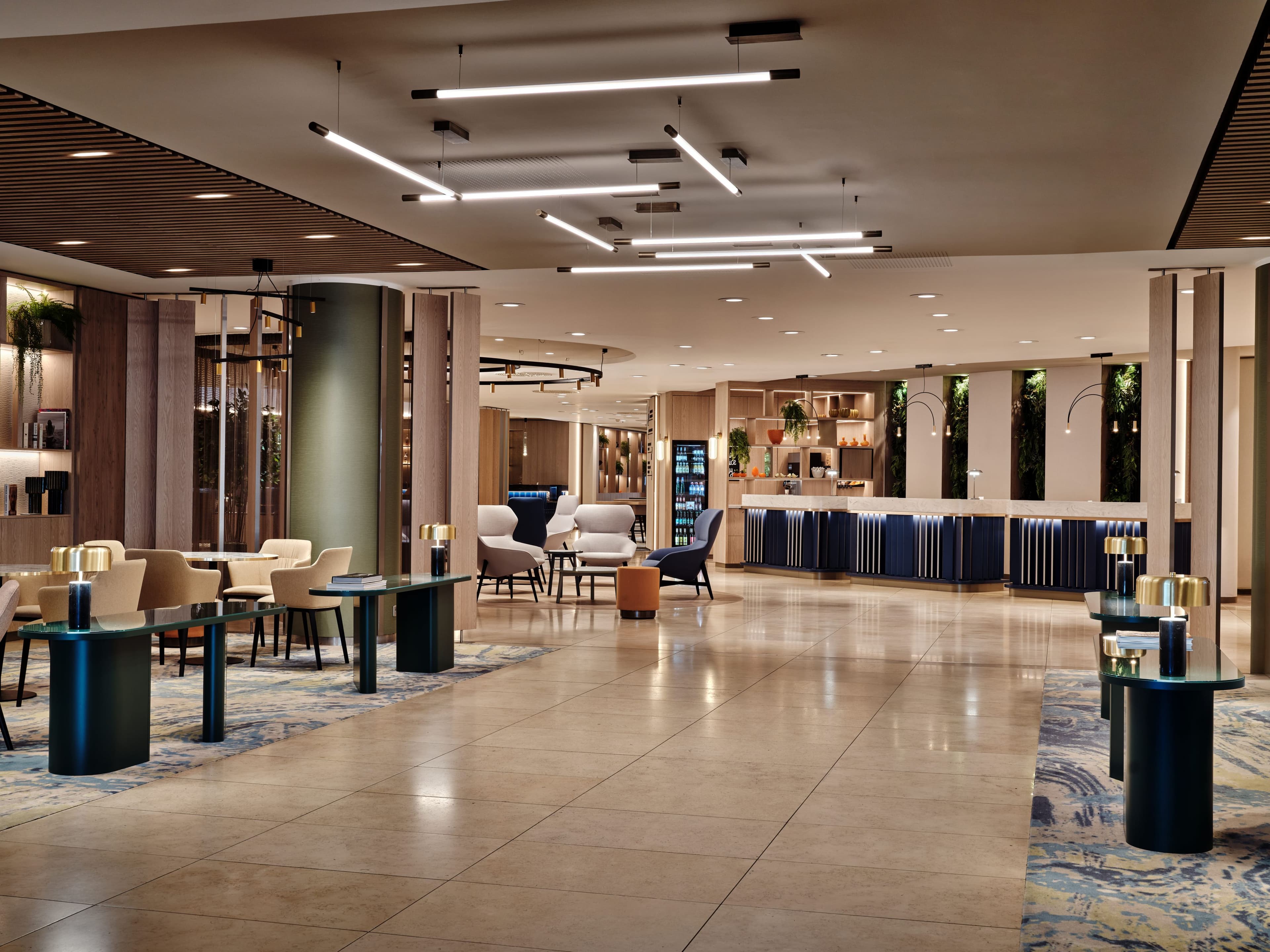 Crowne Plaza Bratislava - Image 1