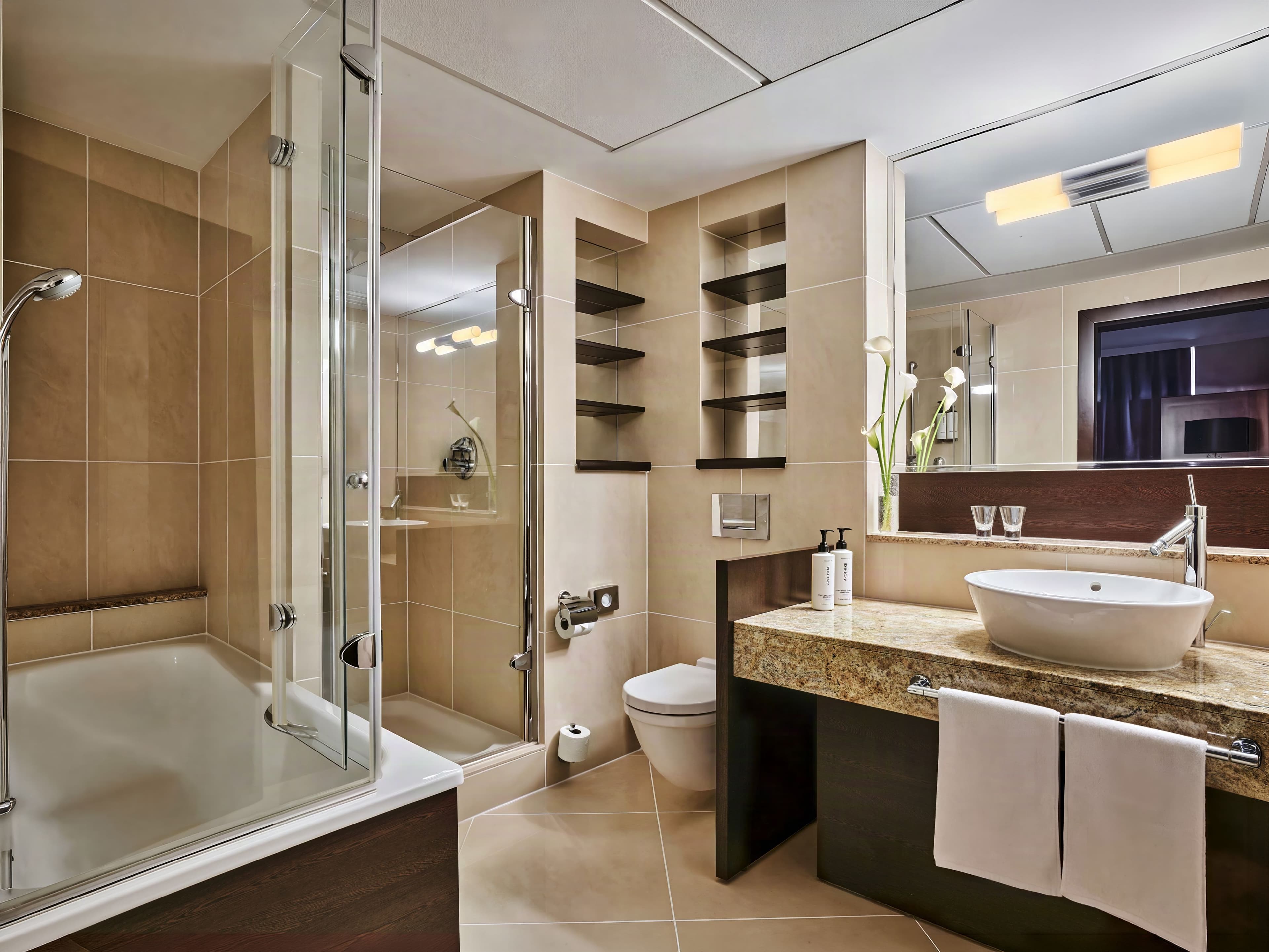 Crowne Plaza Bratislava — 12
