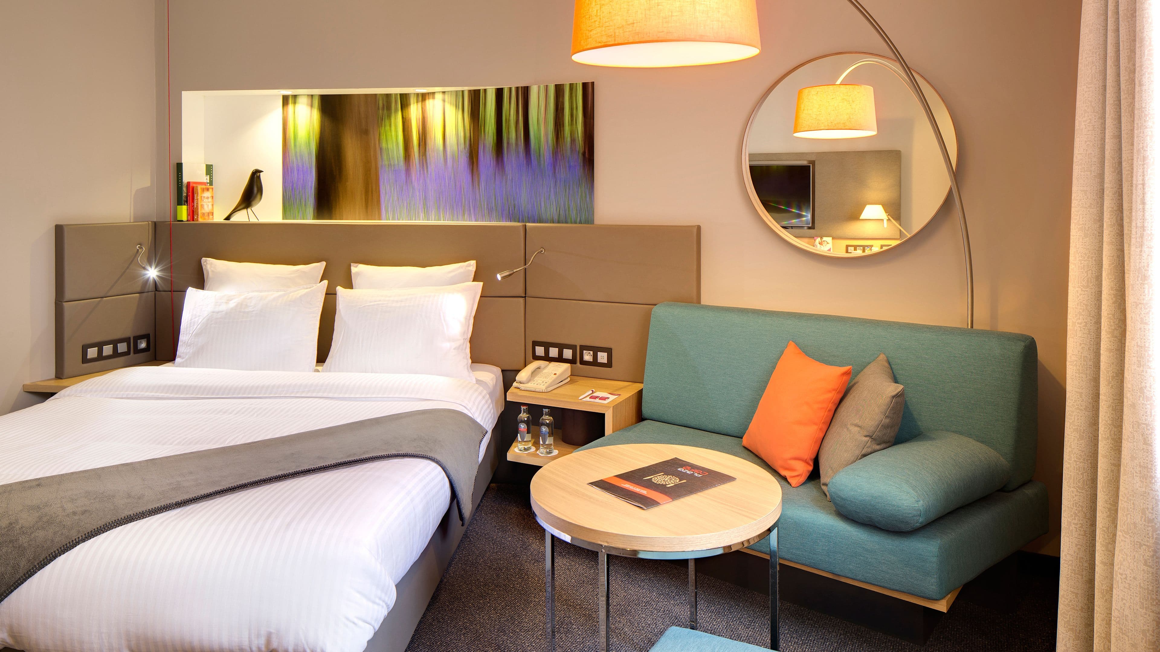 Crowne Plaza Brugge - Image 5