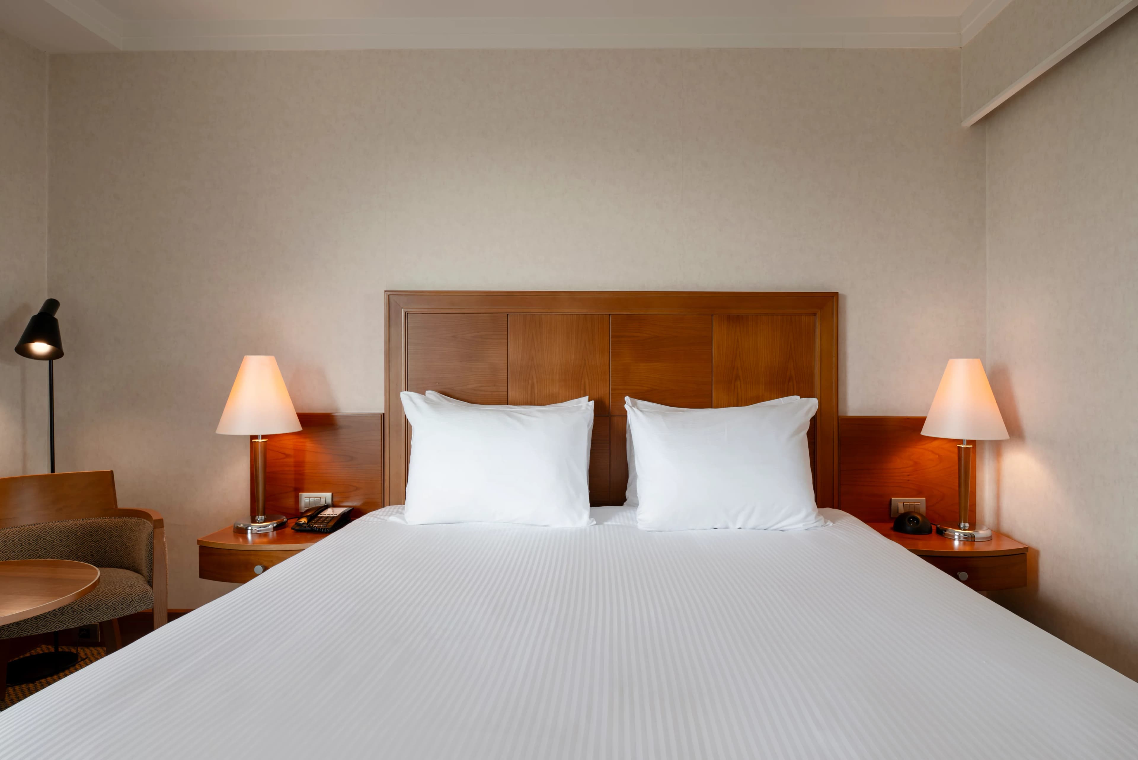 Crowne Plaza Brussels Airport — 5