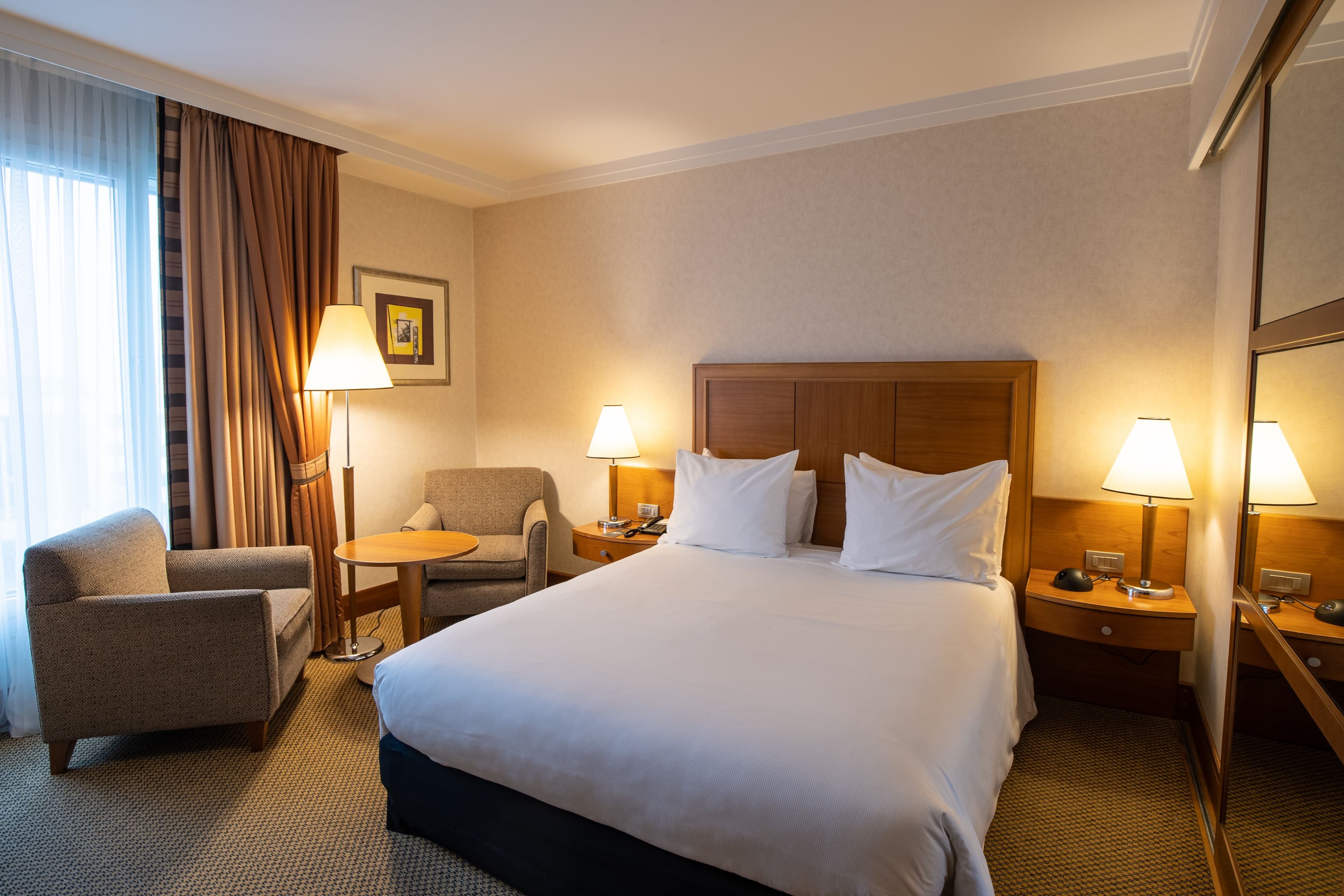 Crowne Plaza Brussels Airport - Image 2