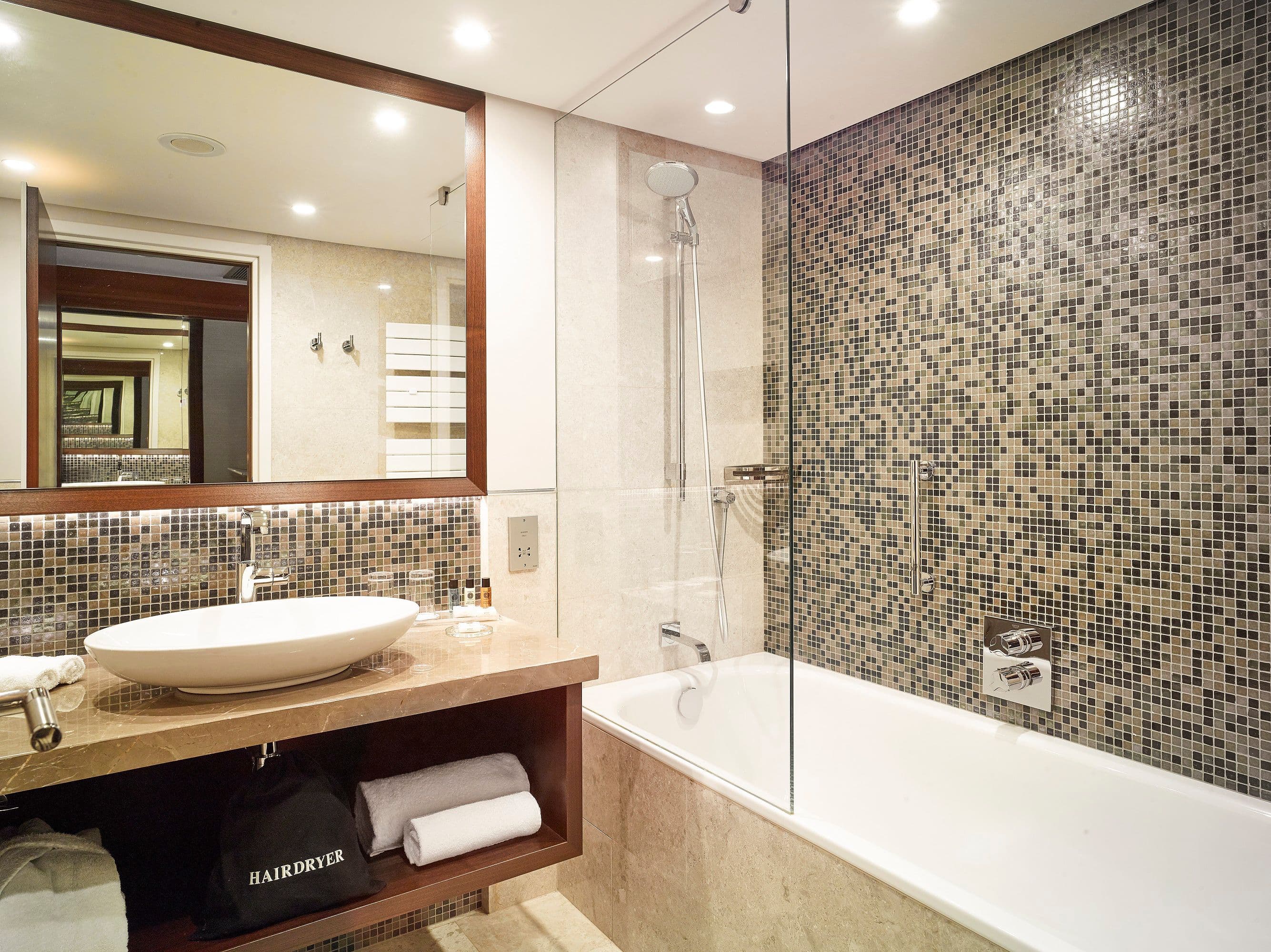 Crowne Plaza Bucharest — 6