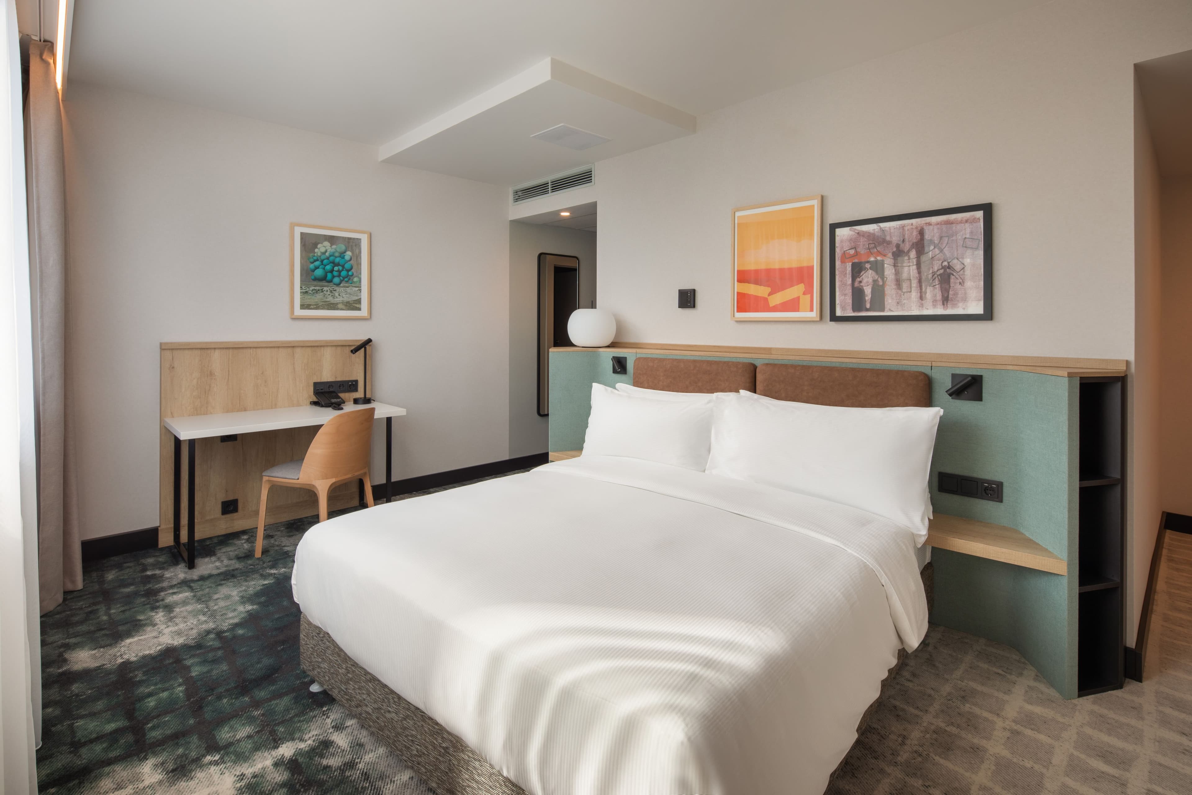 Crowne Plaza Budapest — 12