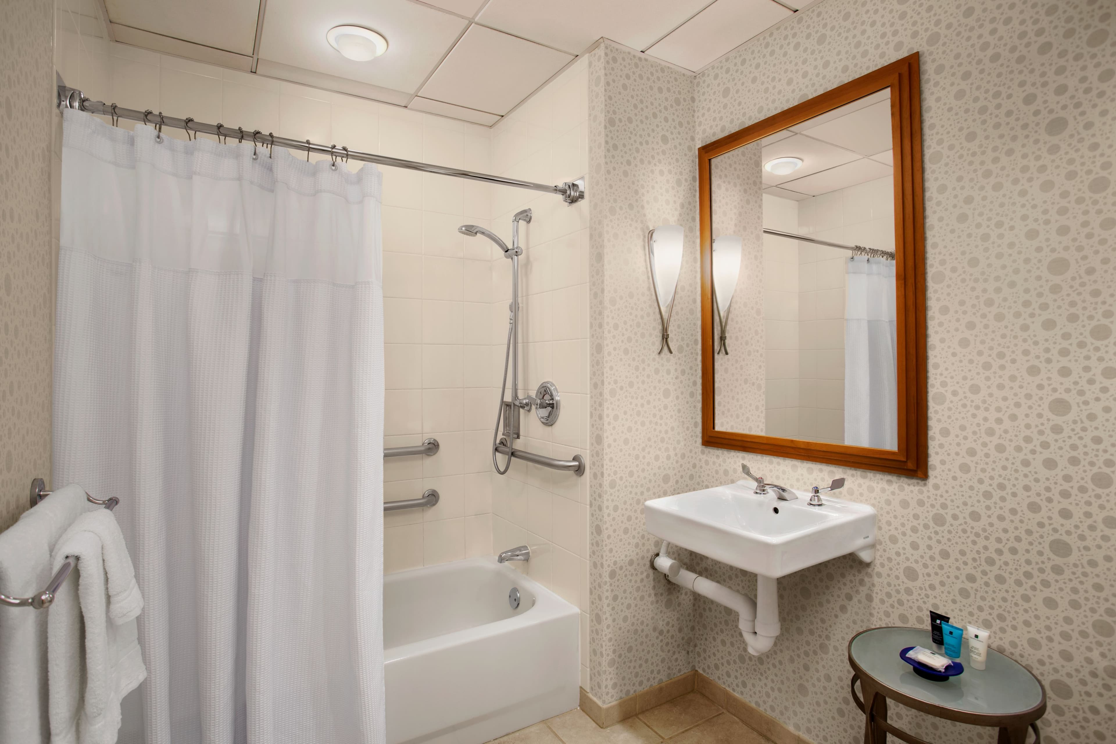 Crowne Plaza San Francisco Airport — 10