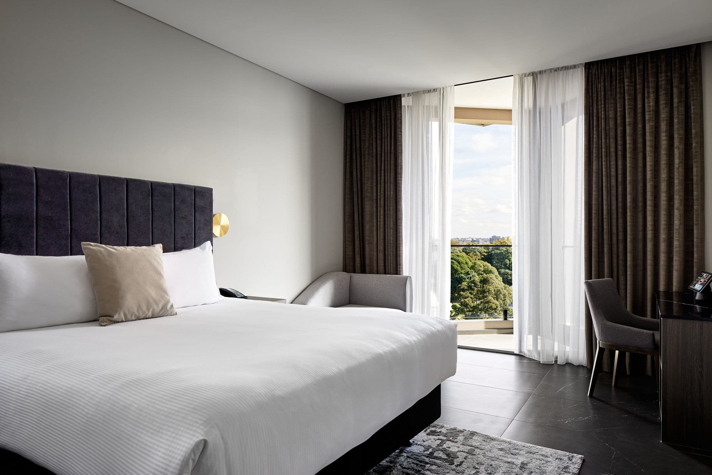 Crowne Plaza Sydney Burwood - Image 5