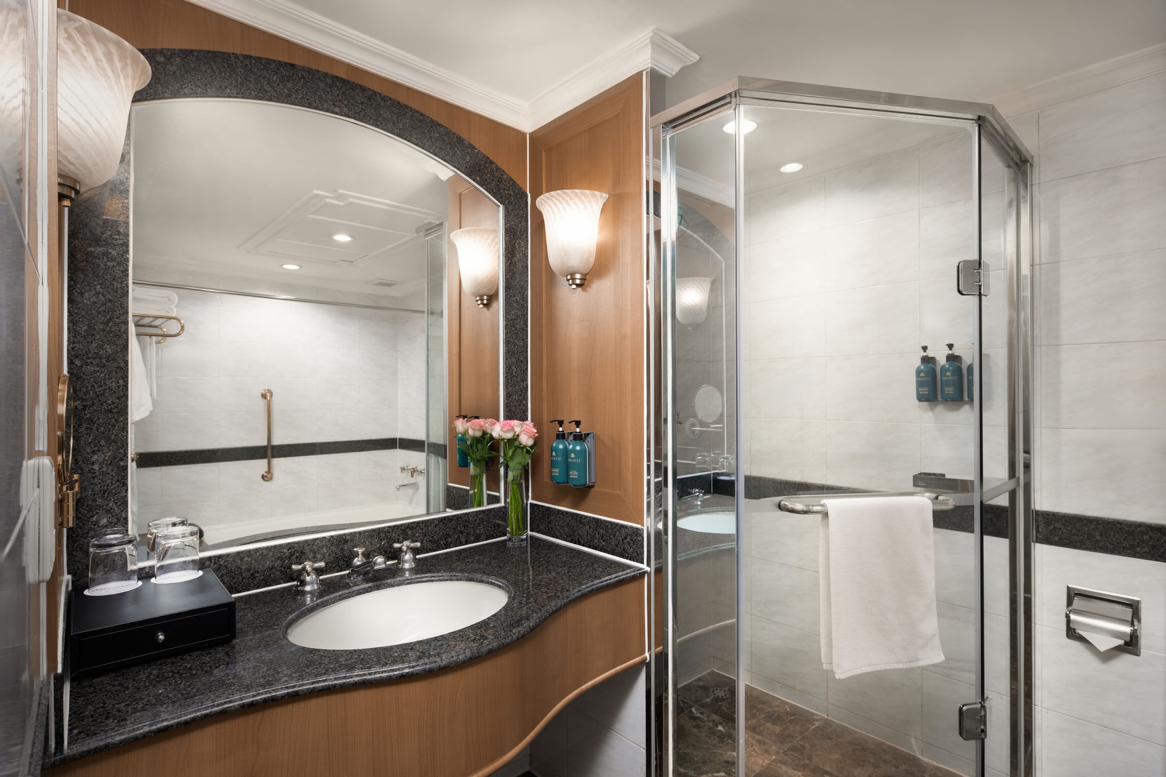 Crowne Plaza Chengdu City Center — 35
