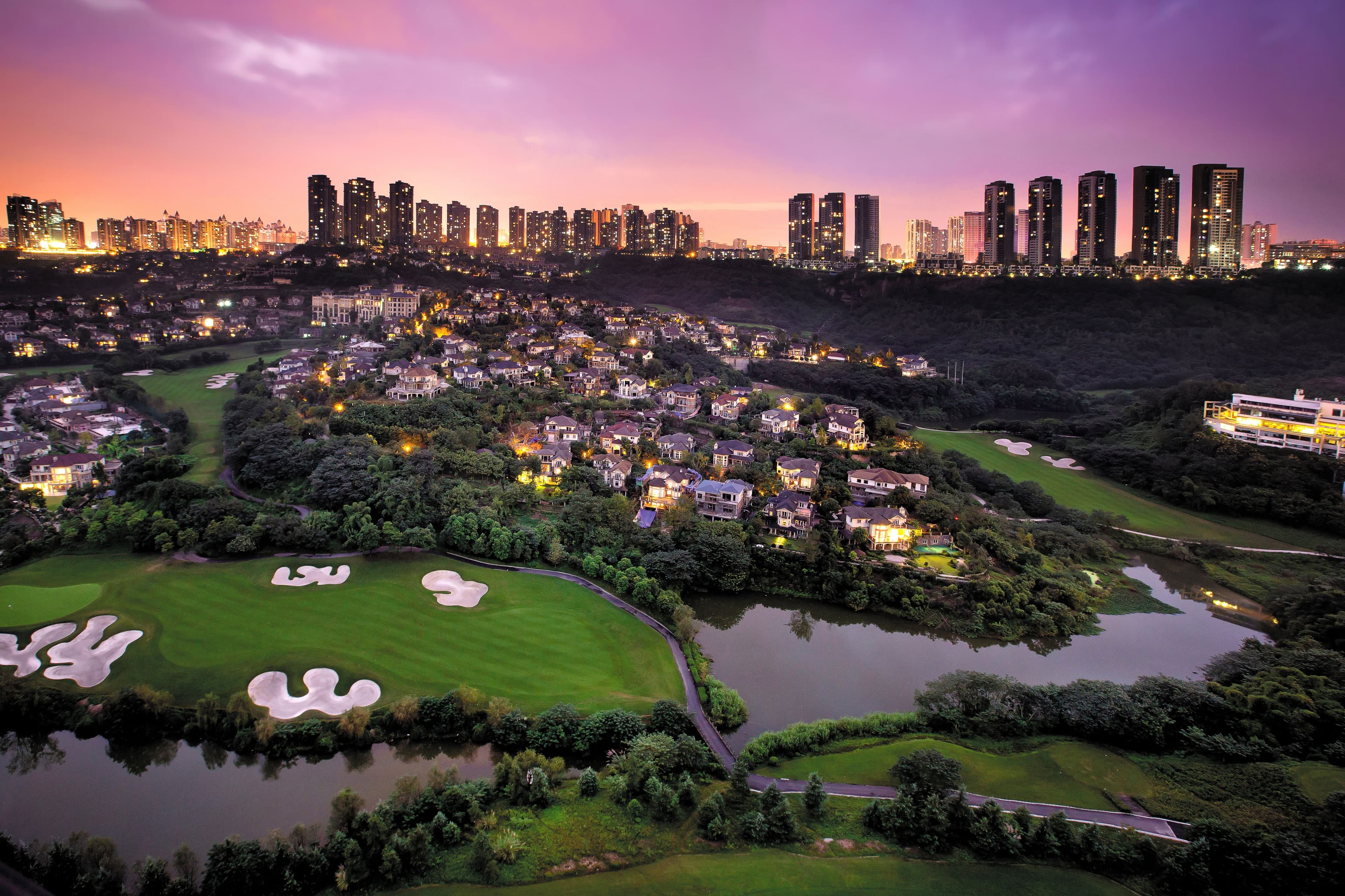 Crowne Plaza Chongqing New North Zone - Image 1
