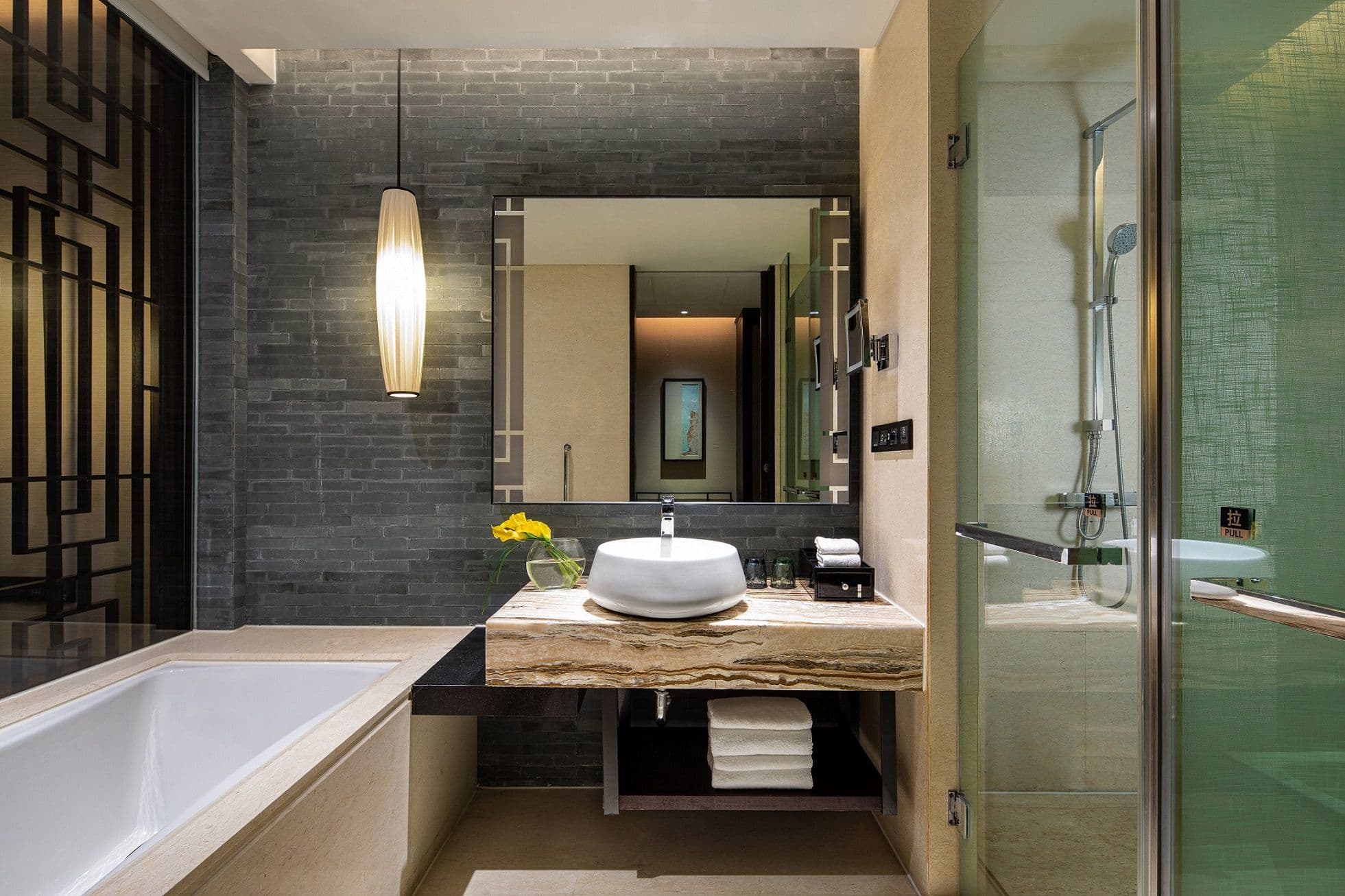 Crowne Plaza Chongqing New North Zone - Image 4