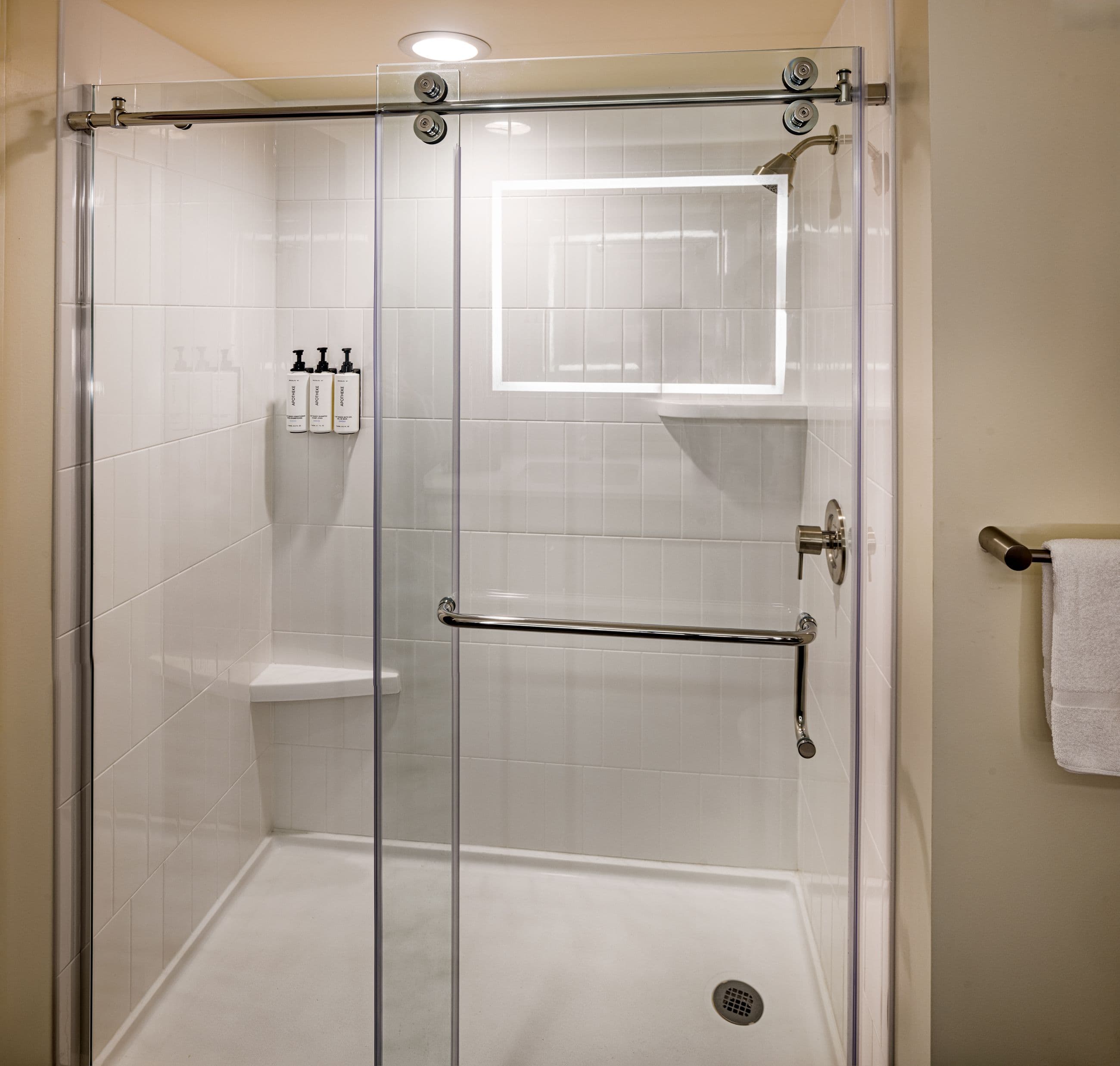 Crowne Plaza Cleveland at Playhouse Square — 23