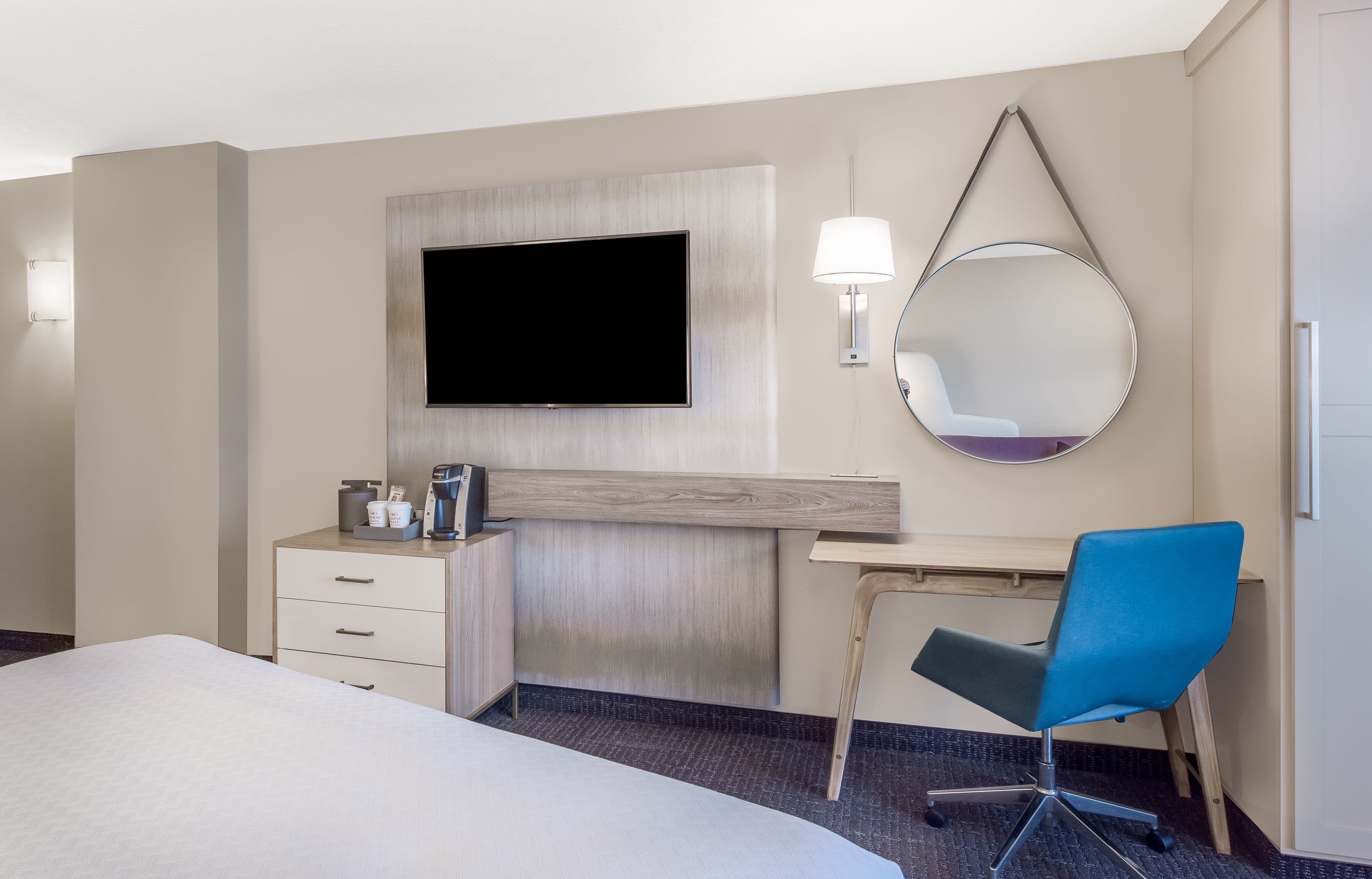 Crowne Plaza Cleveland at Playhouse Square — 9