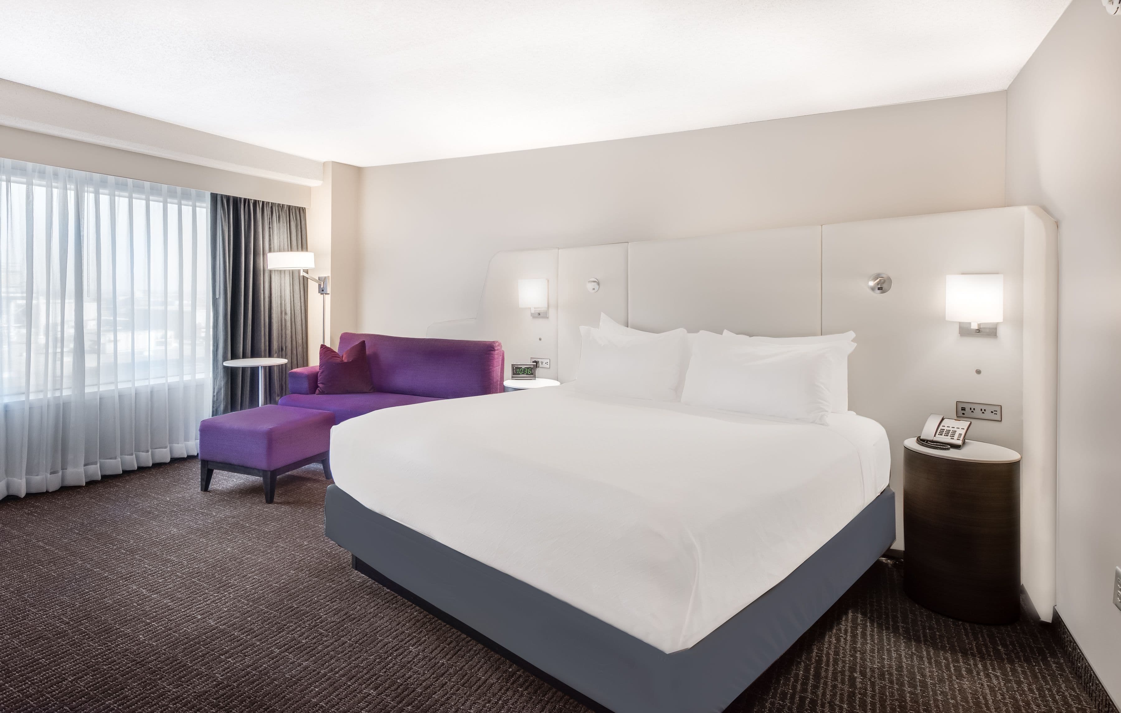 Crowne Plaza Cleveland at Playhouse Square — 10