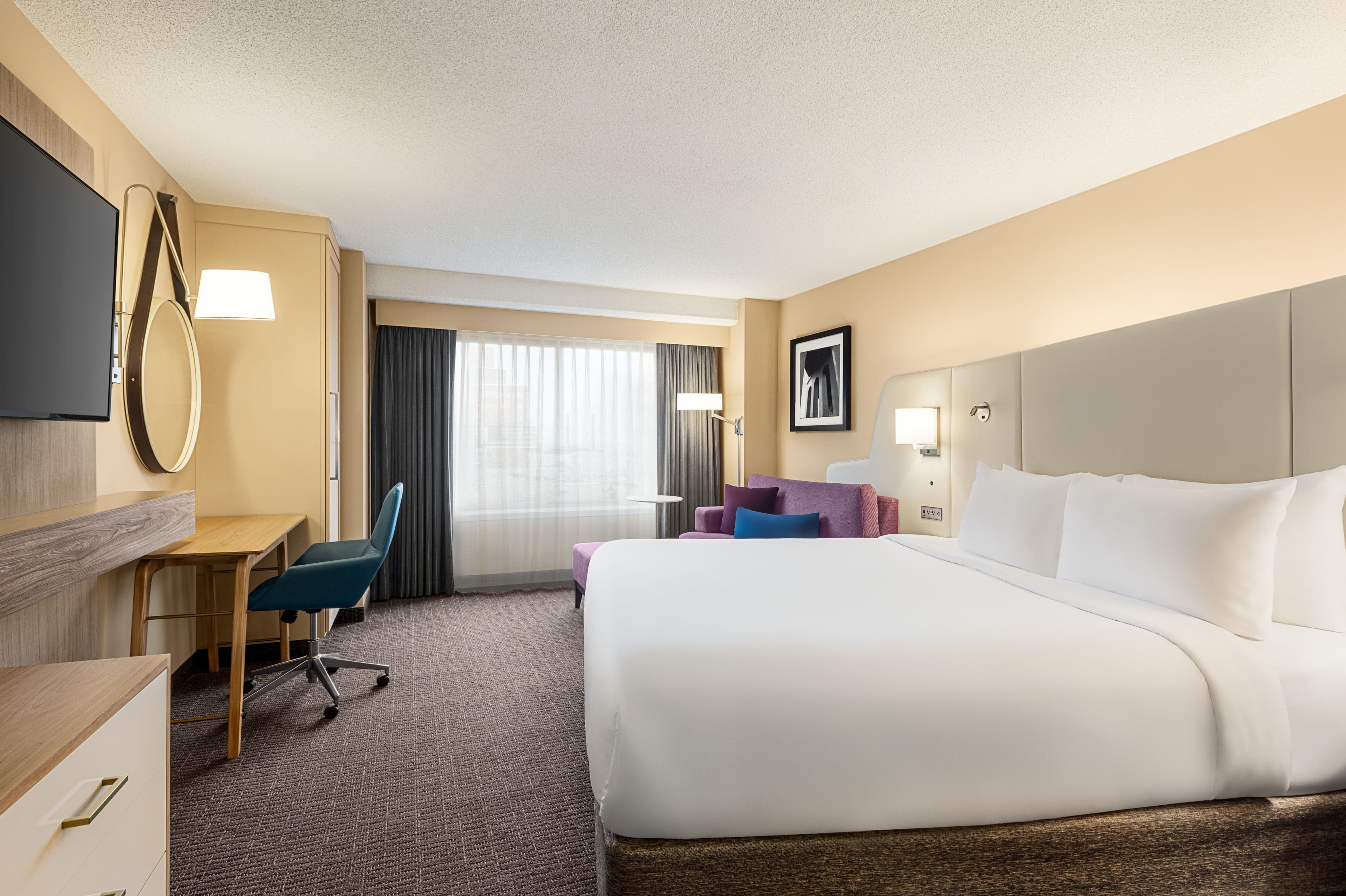 Crowne Plaza Cleveland at Playhouse Square — 11