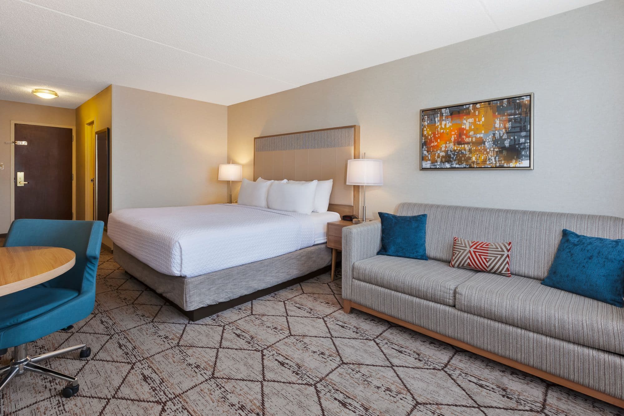 Crowne Plaza Columbus North- Worthington — 12