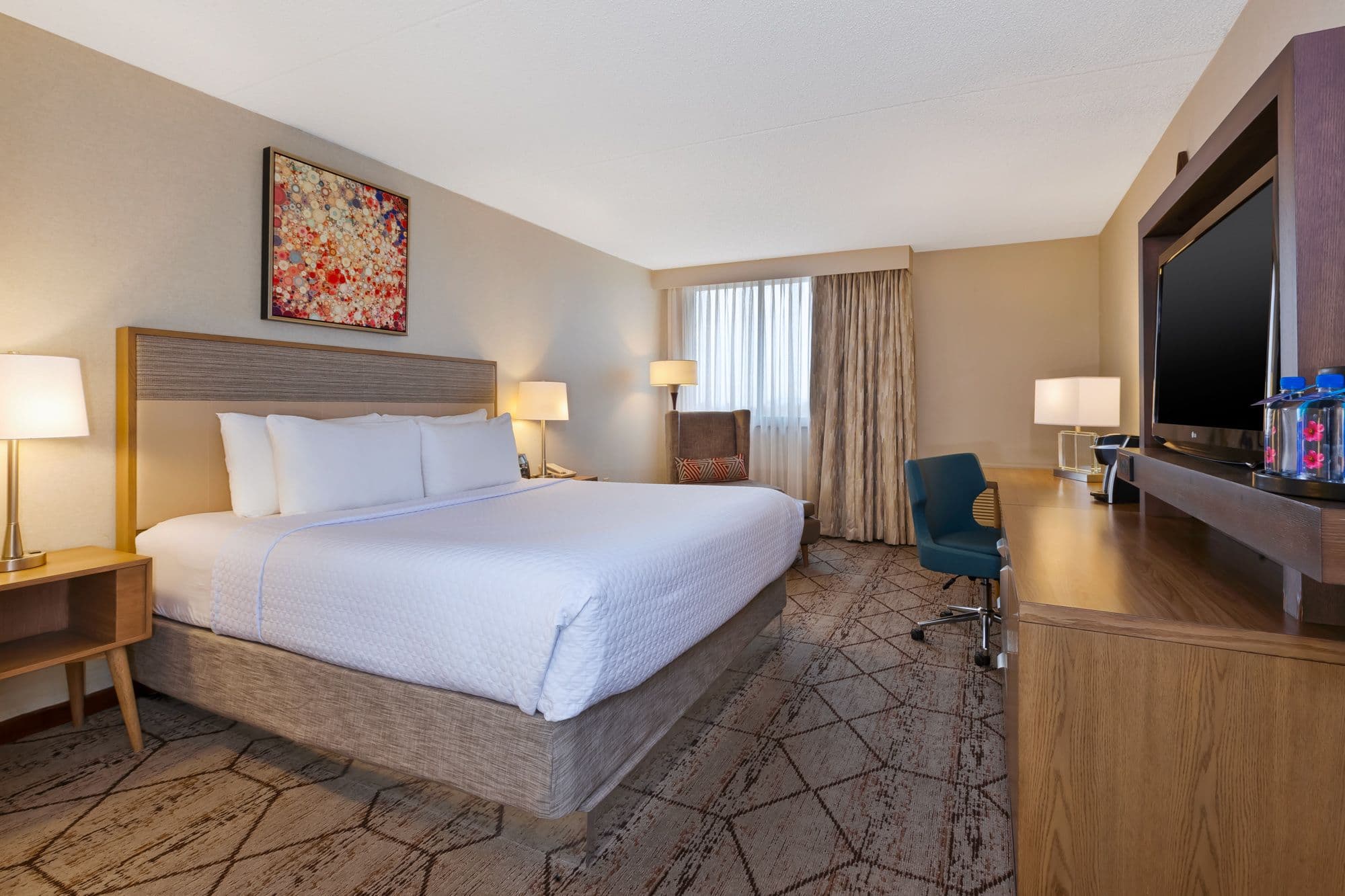 Crowne Plaza Columbus North- Worthington — 8