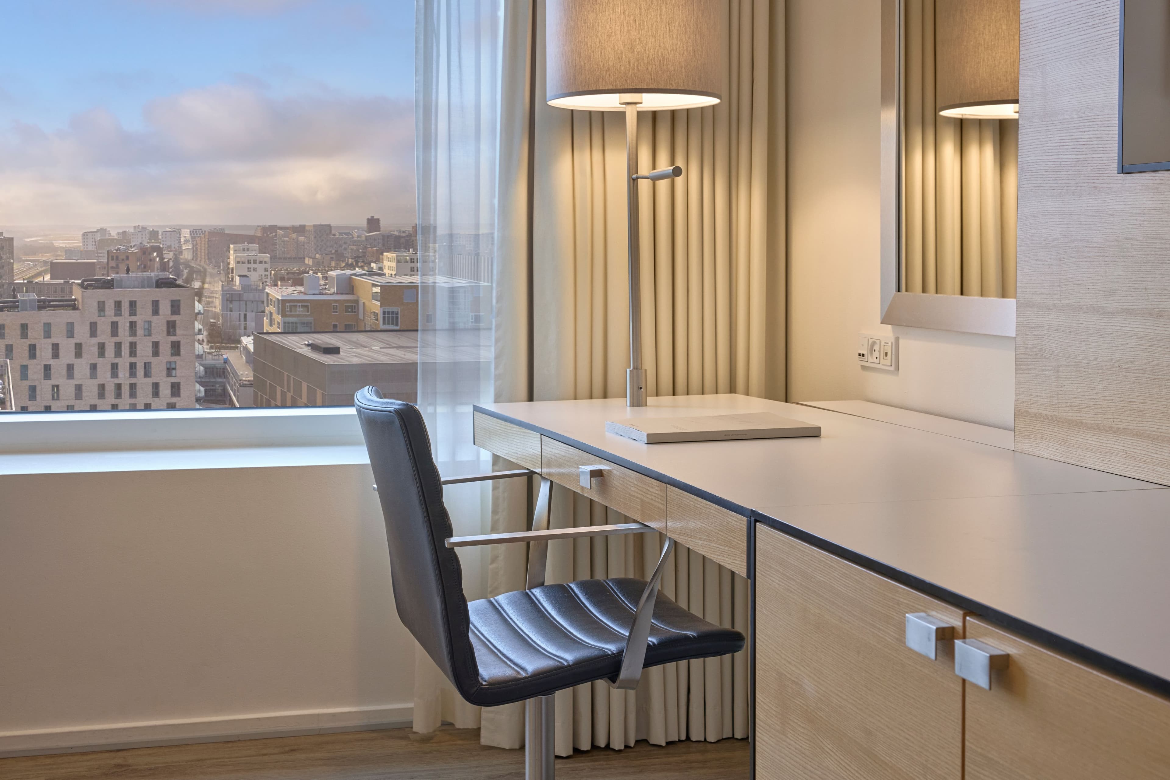 Crowne Plaza Copenhagen Towers - Image 2