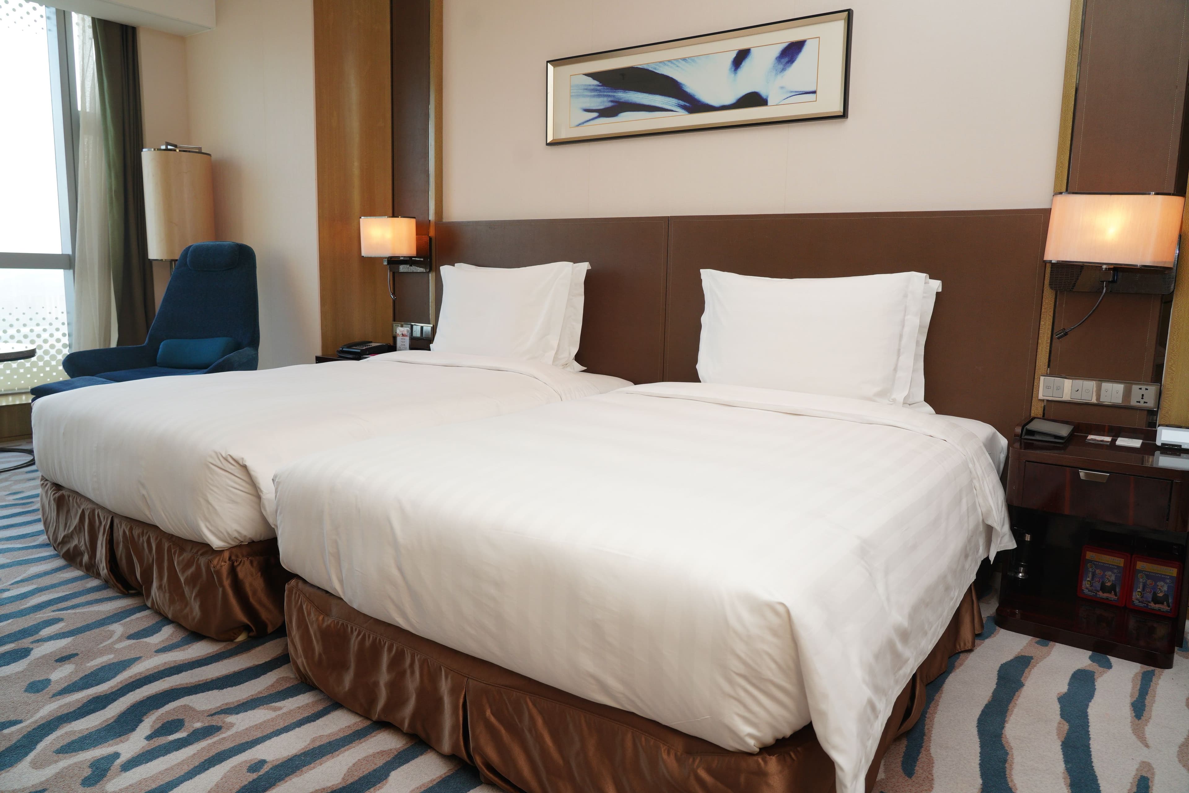 Crowne Plaza Dalian Sports Center — 11