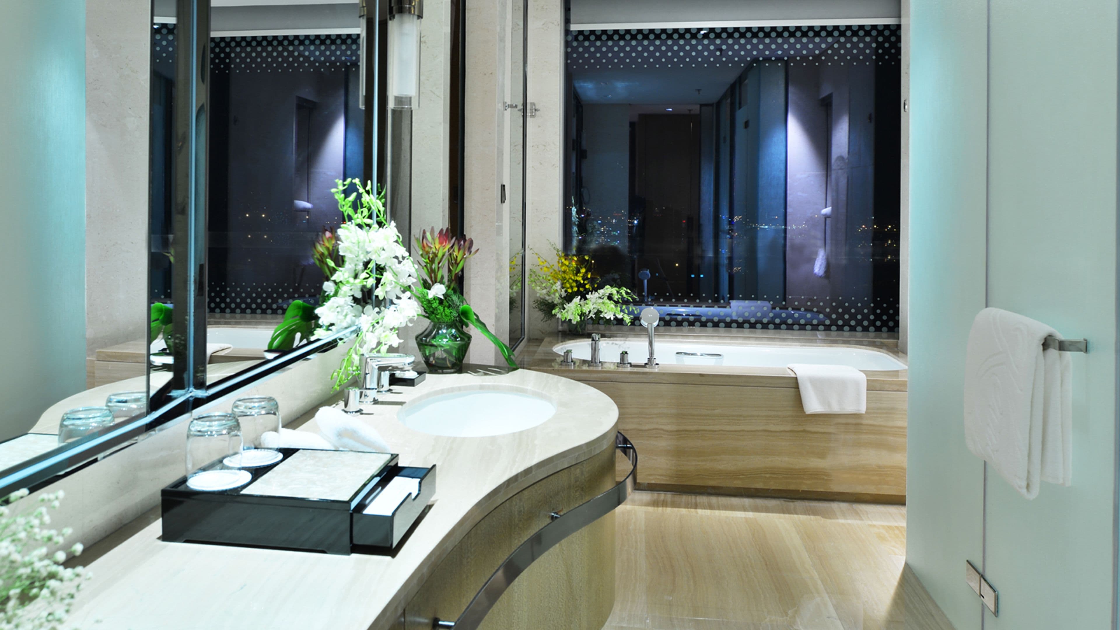 Crowne Plaza Dalian Sports Center — 15