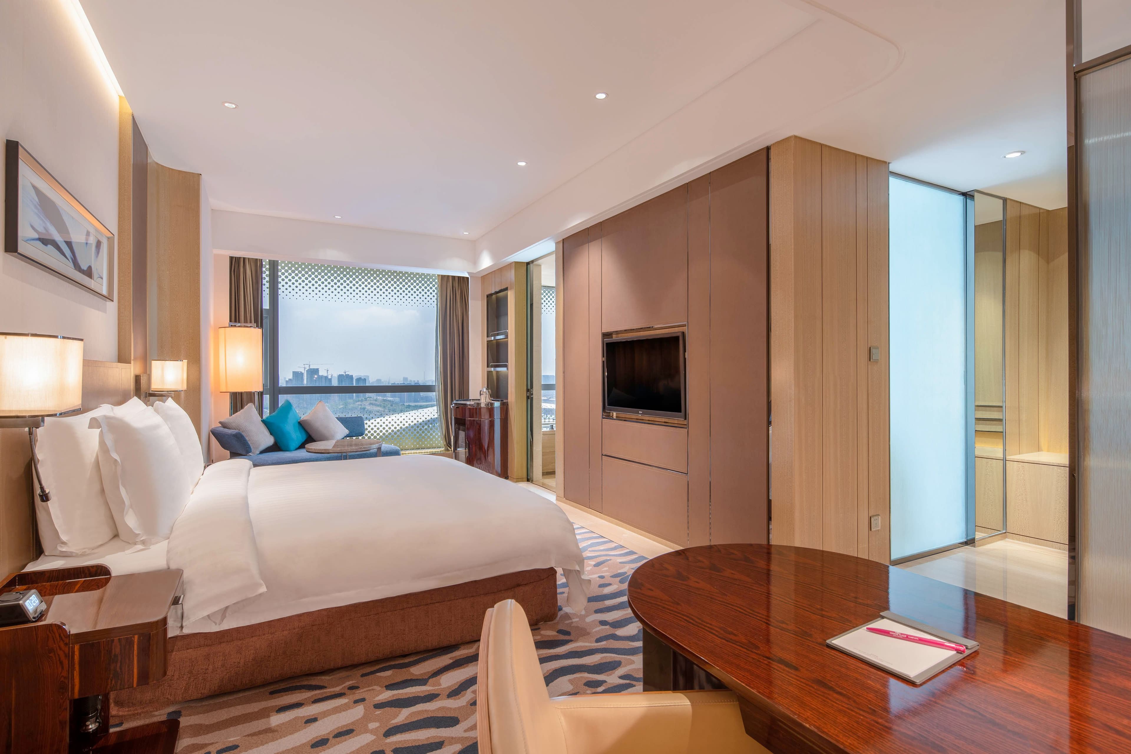 Crowne Plaza Dalian Sports Center — 10