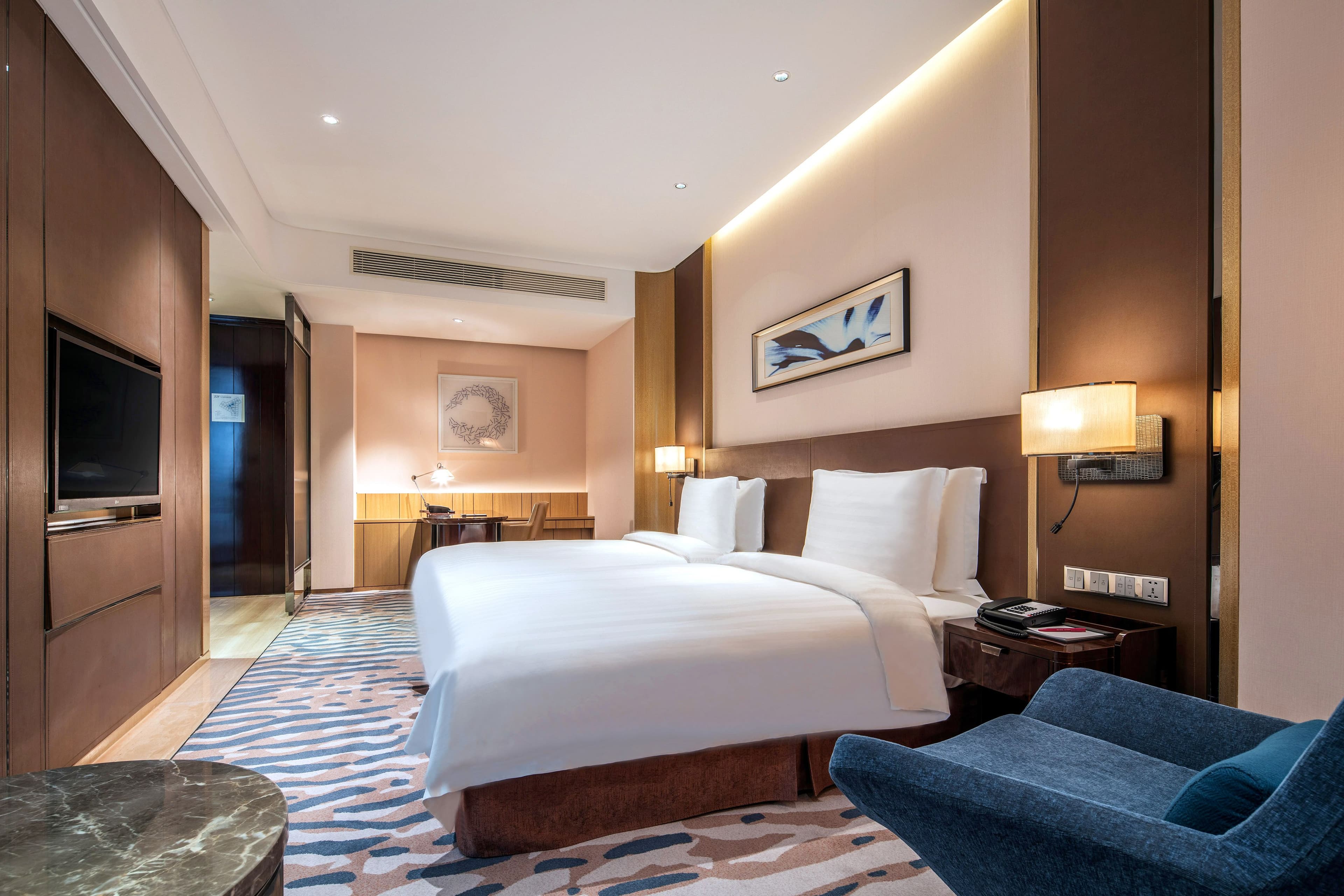 Crowne Plaza Dalian Sports Center — 18