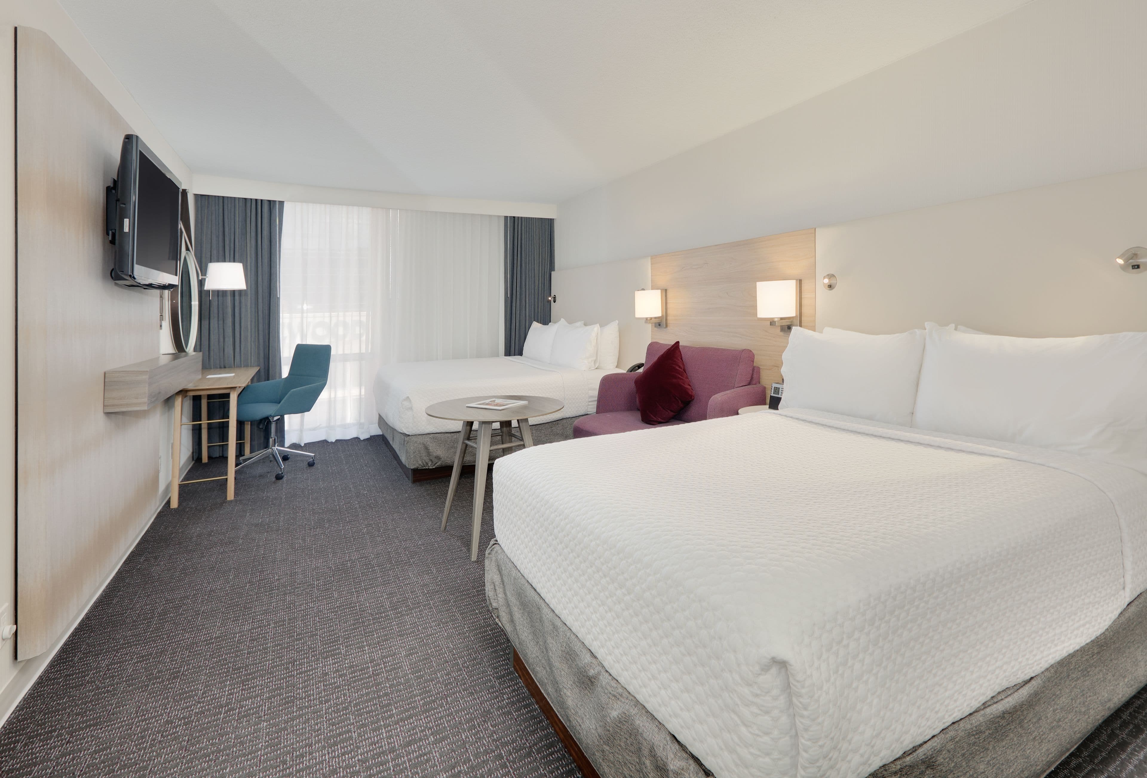 Crowne Plaza Dallas Downtown — 12