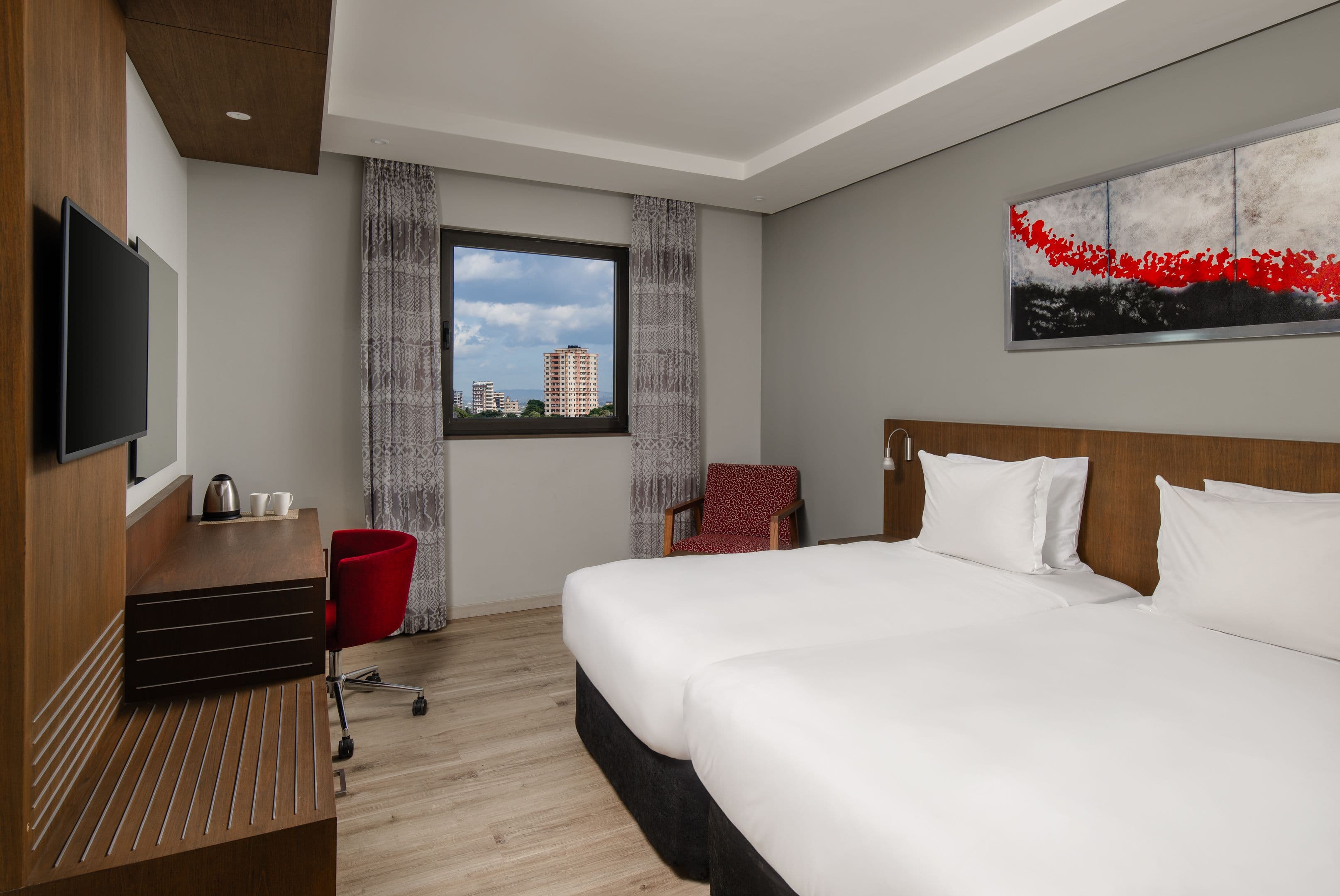 Crowne Plaza Dar Es Salaam — 12