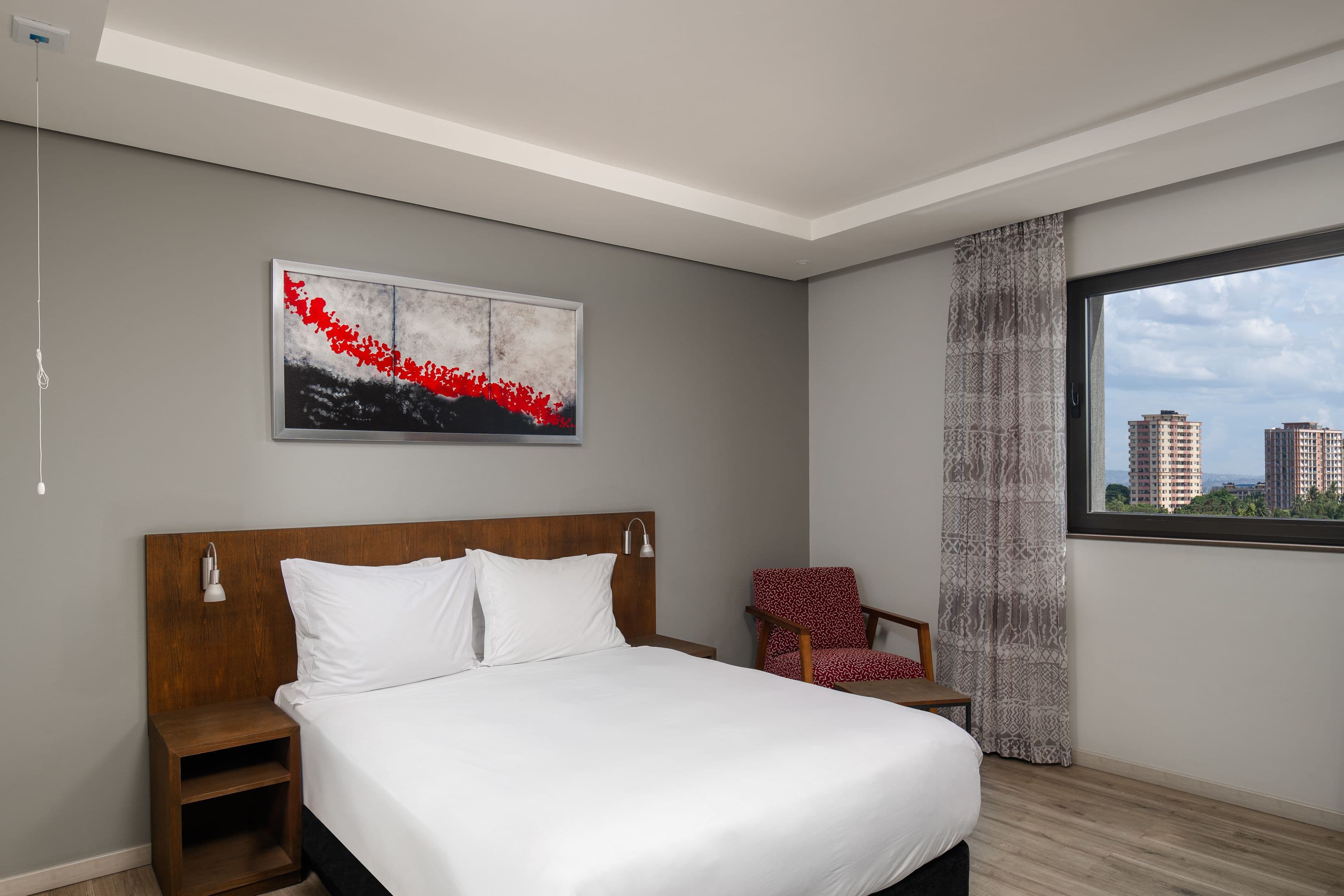 Crowne Plaza Dar Es Salaam — 7
