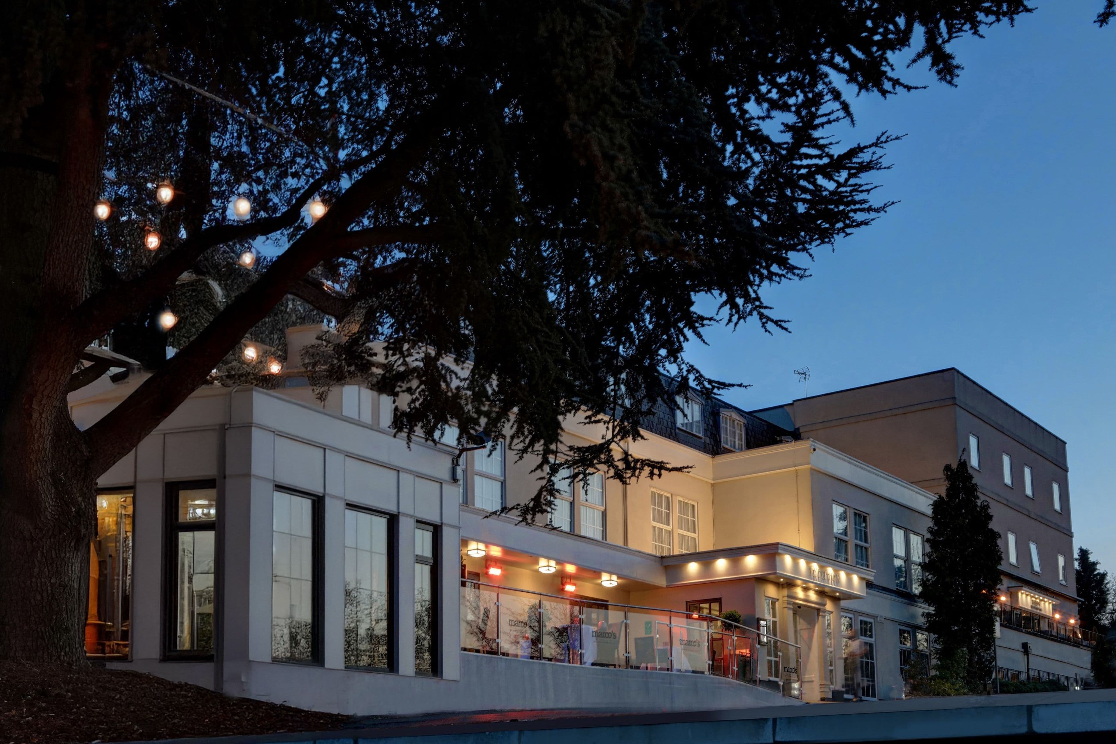 Crowne Plaza East Midlands Airport - Image 1
